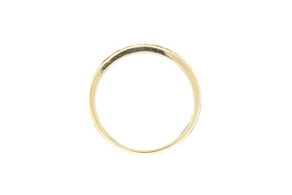 (F)Yellow Gold Round Brilliant Cut Diamond Band