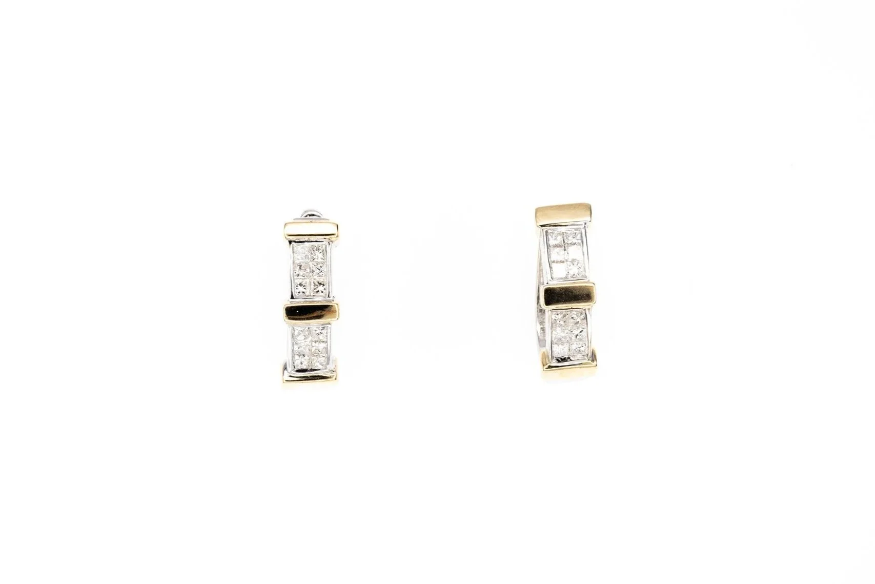(T)White Yellow Gold Princess Cut Diamond Hoop Stud Earrings