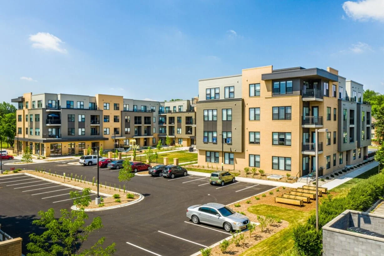 TAILOR PLACE | 5630 SCHROEDER RD