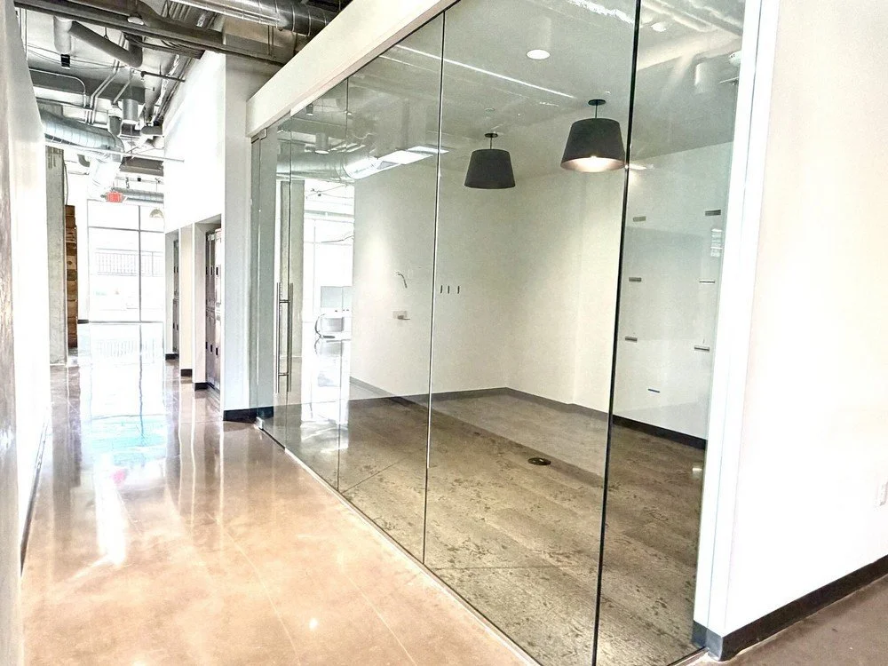 lyric306_glass_office_walls.jpg