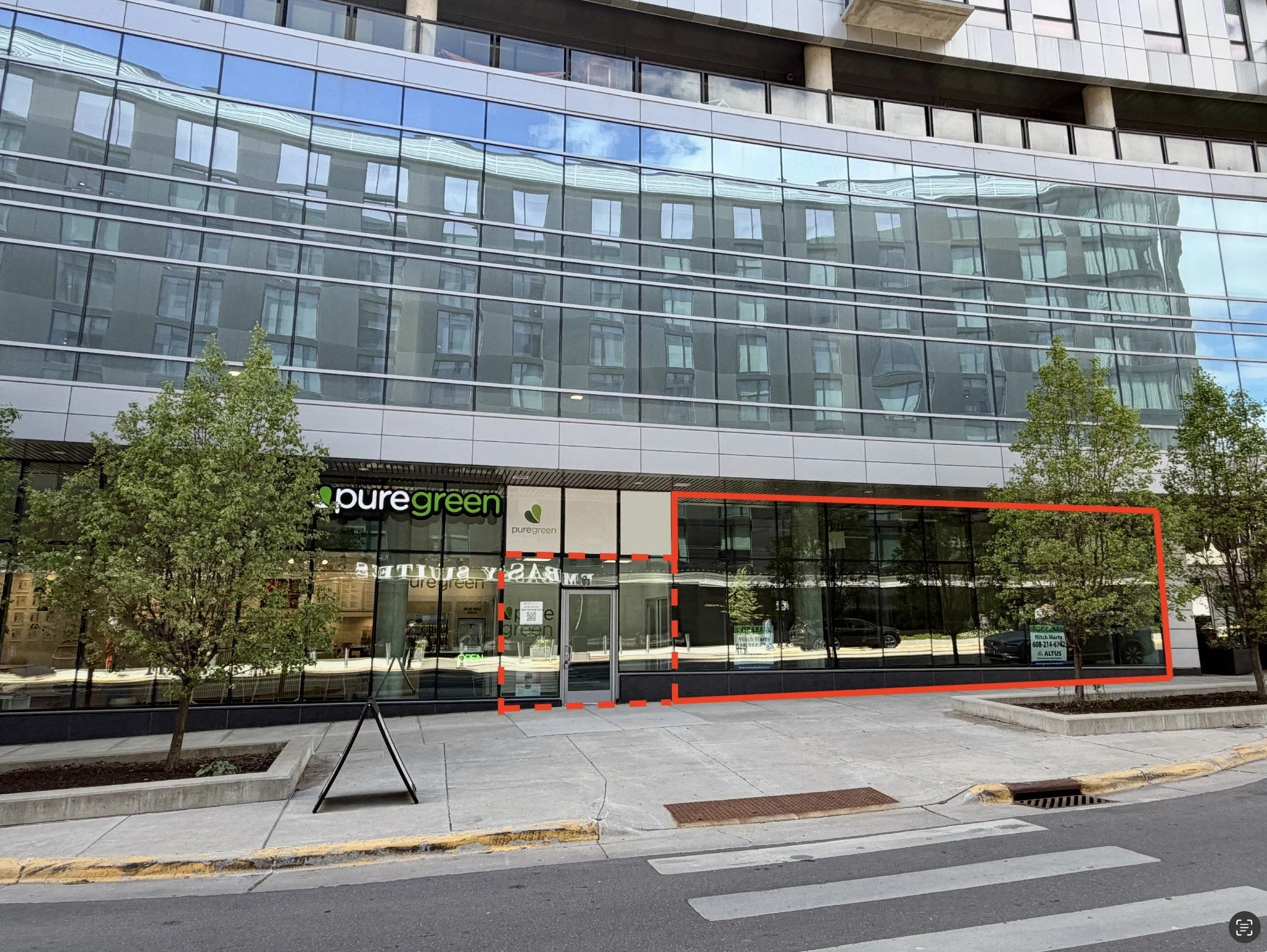 novo_storefront_space_outlined.jpg