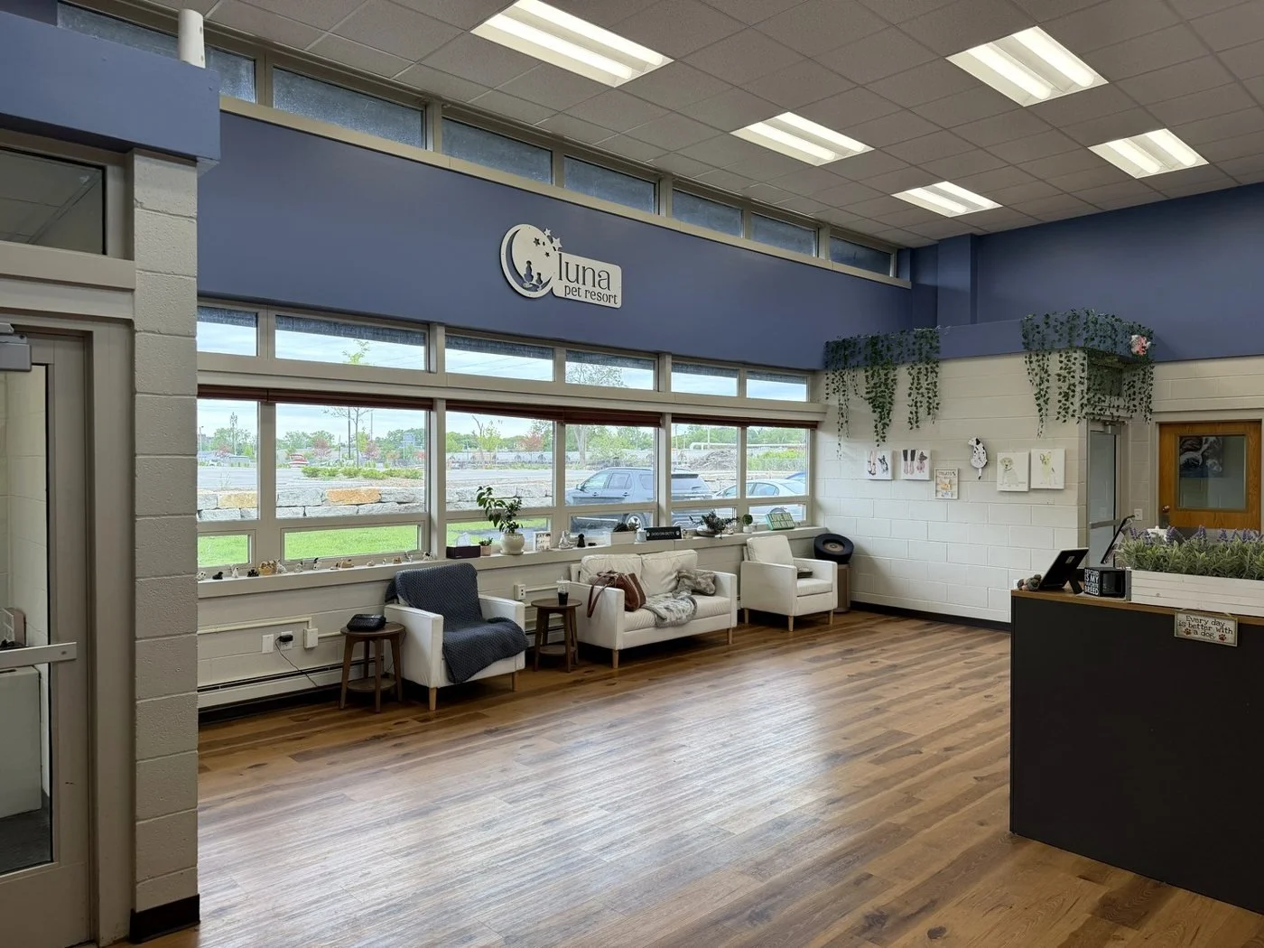 08 - Interior Reception.jpg