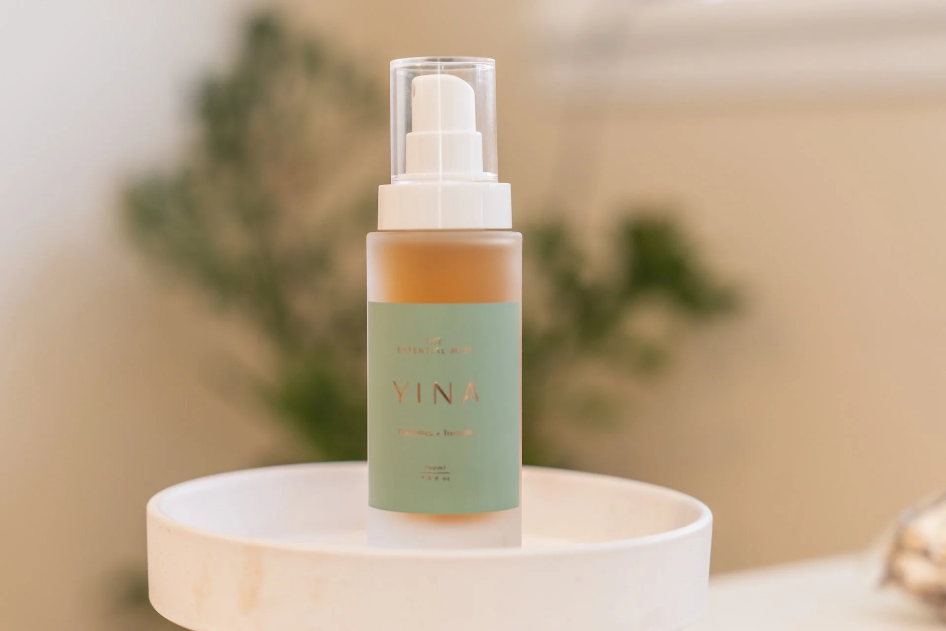 Yina Essential Mist