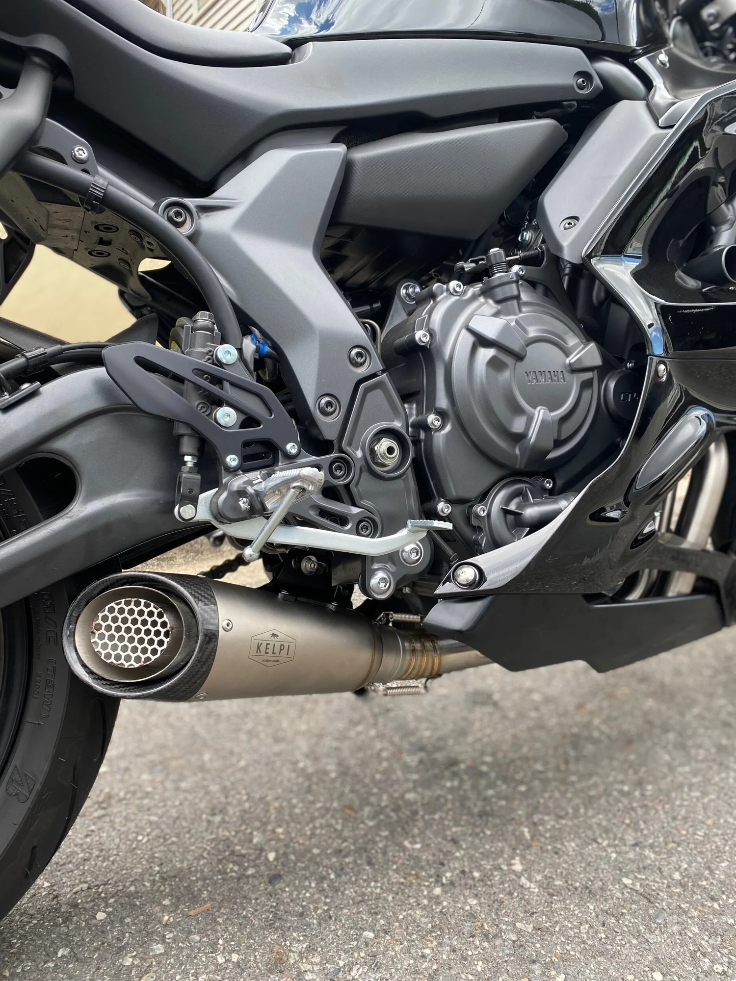 Yamaha mt 2024 07 exhaust system