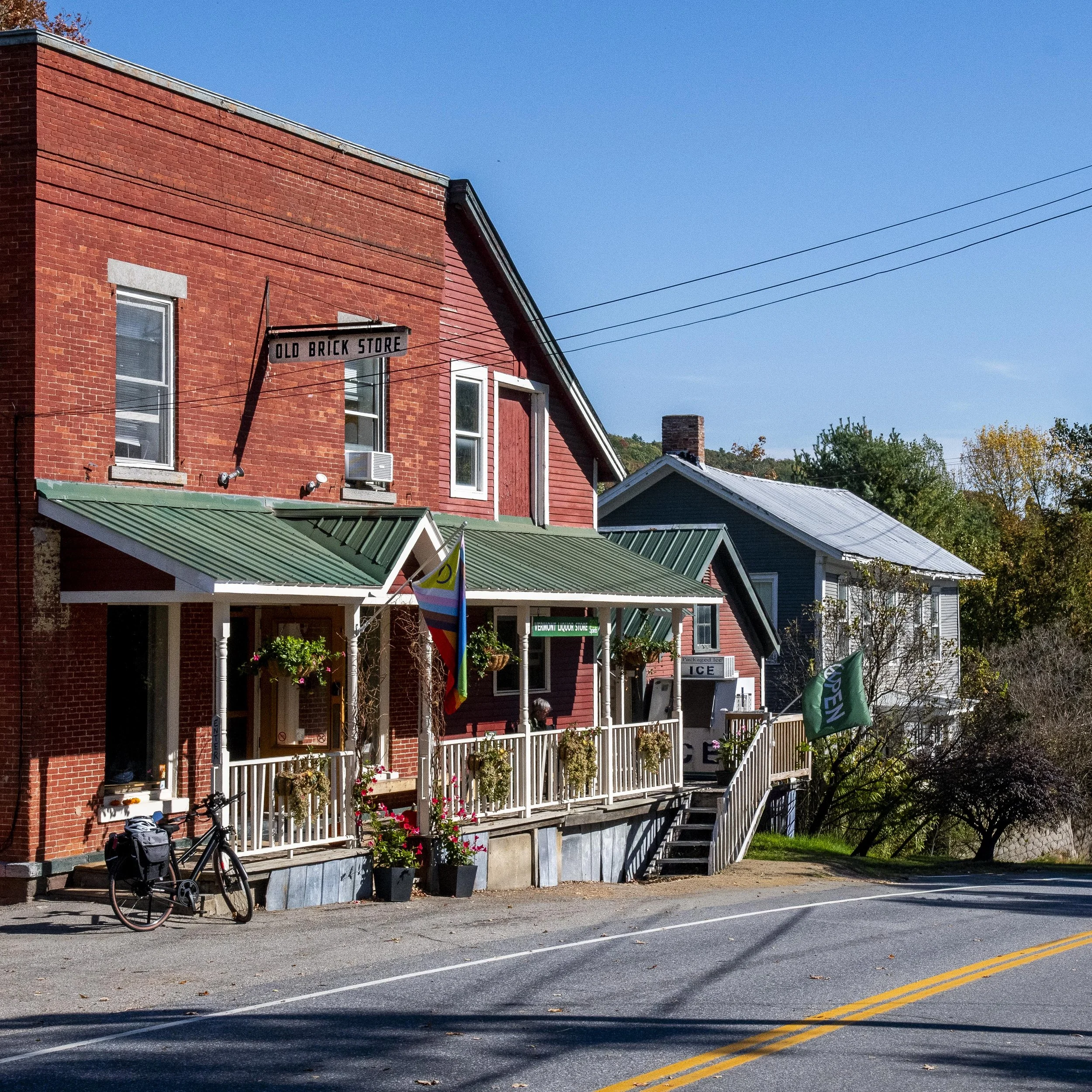 Charlotte, VM Just Down from the Ferry