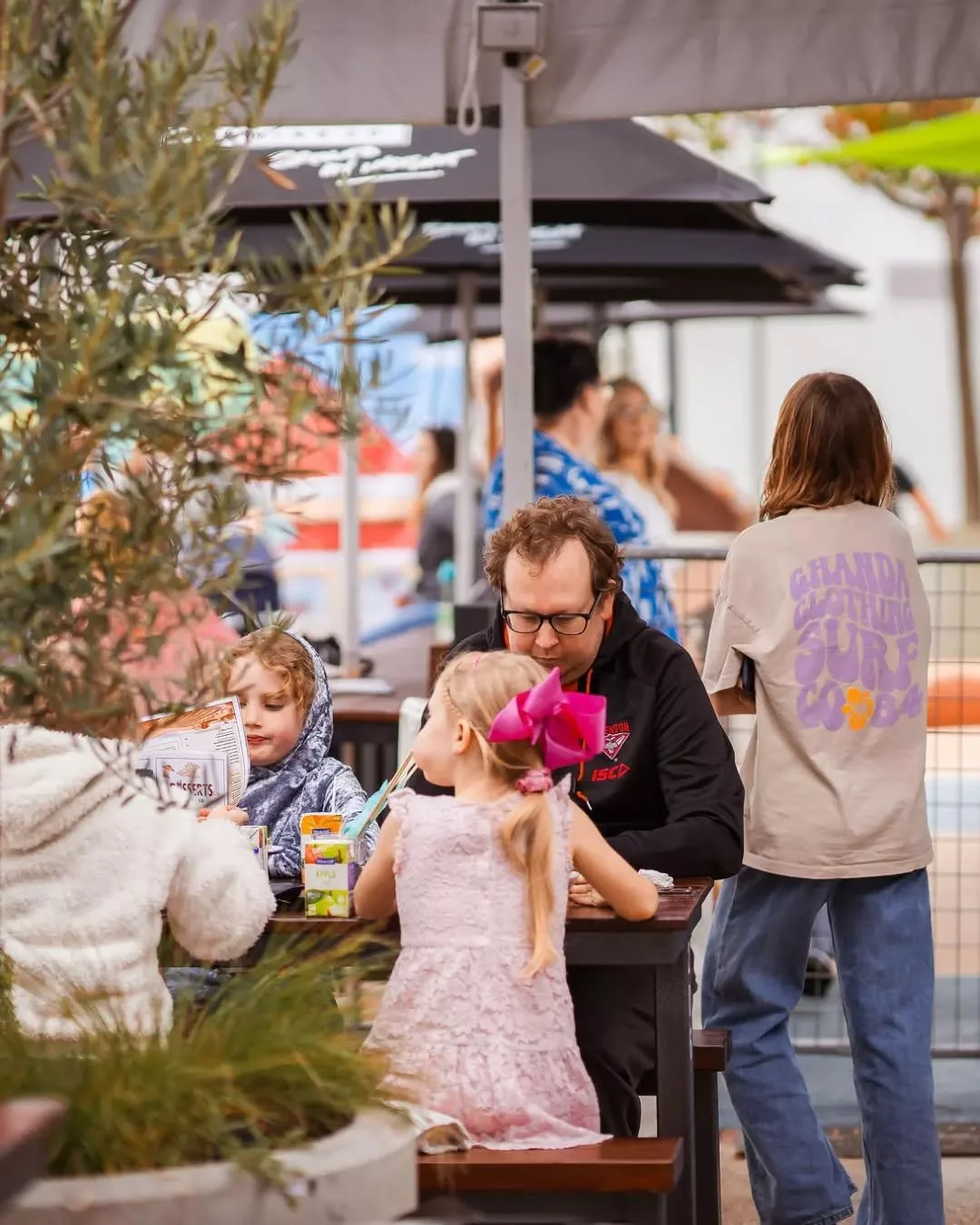 Join us at the Farm for Easel &amp; Paint from 11.30am to 2.30pm this Sunday 🎨 

Spaces are limited, so make sure you grab your free ticket to secure your spot! Head to the link in our bio.