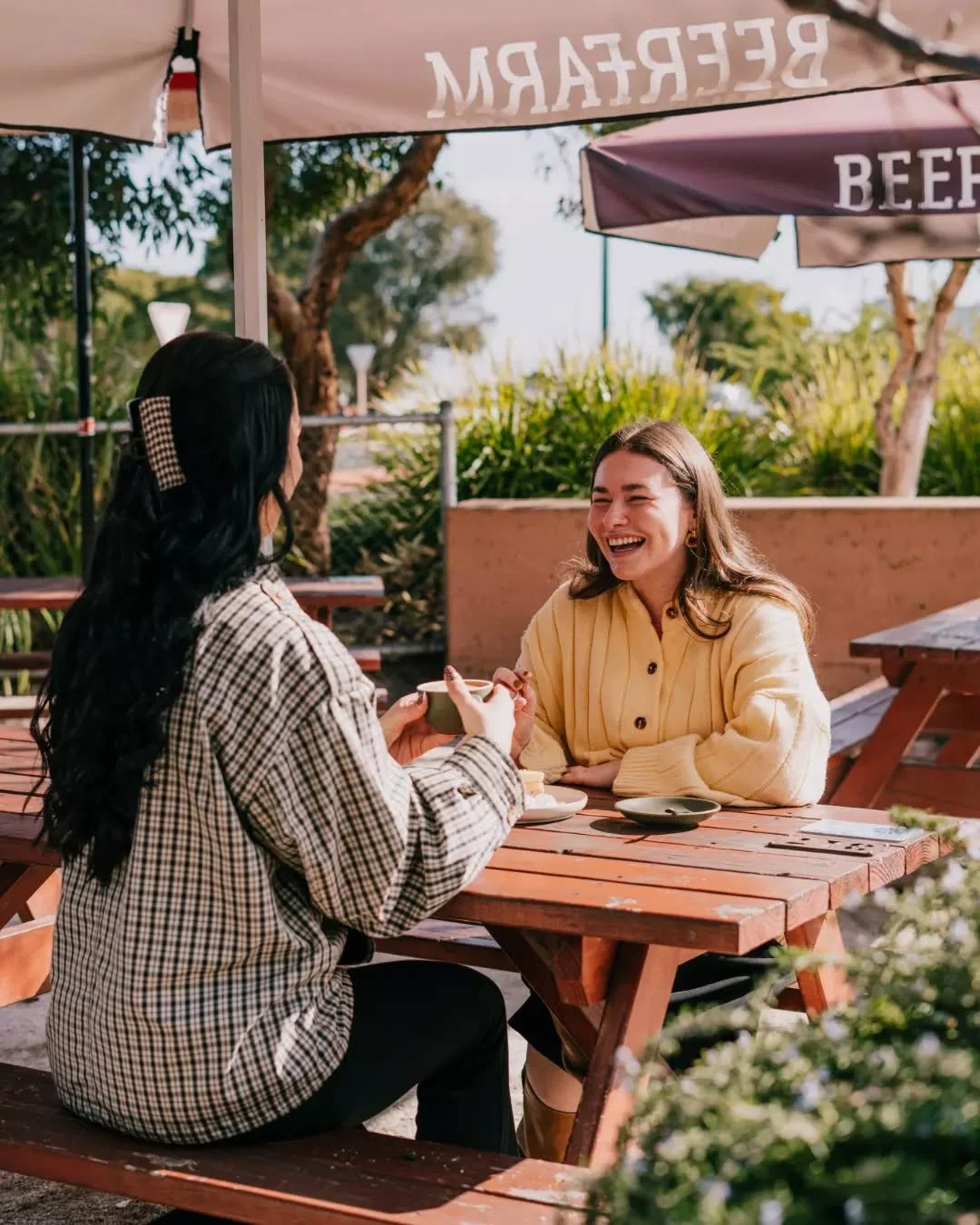 Think the Farm is just for beers? Think again ☕️ 

Pop in for a coffee and a catch-up! There's no better spot in town.