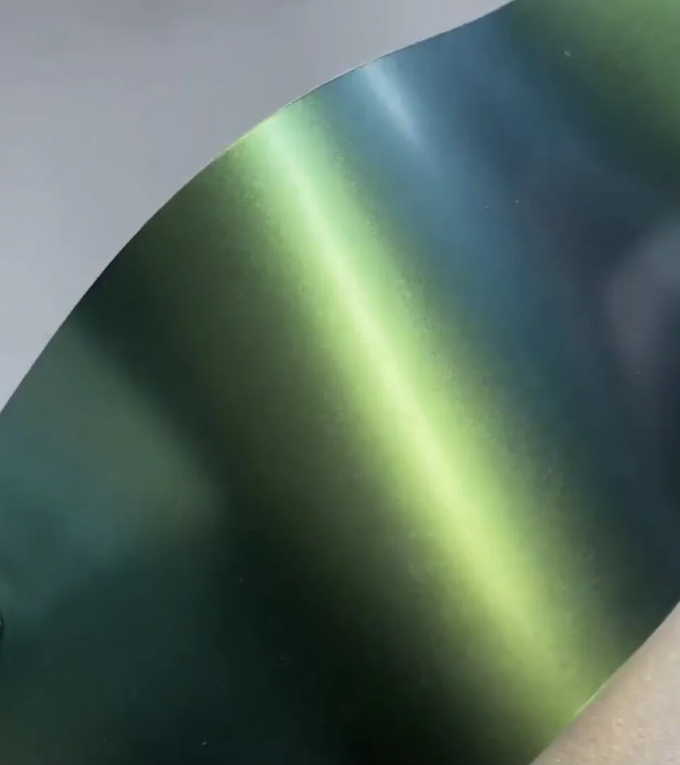 Matte Chameleon Spring Green Gold — Paradox Styling