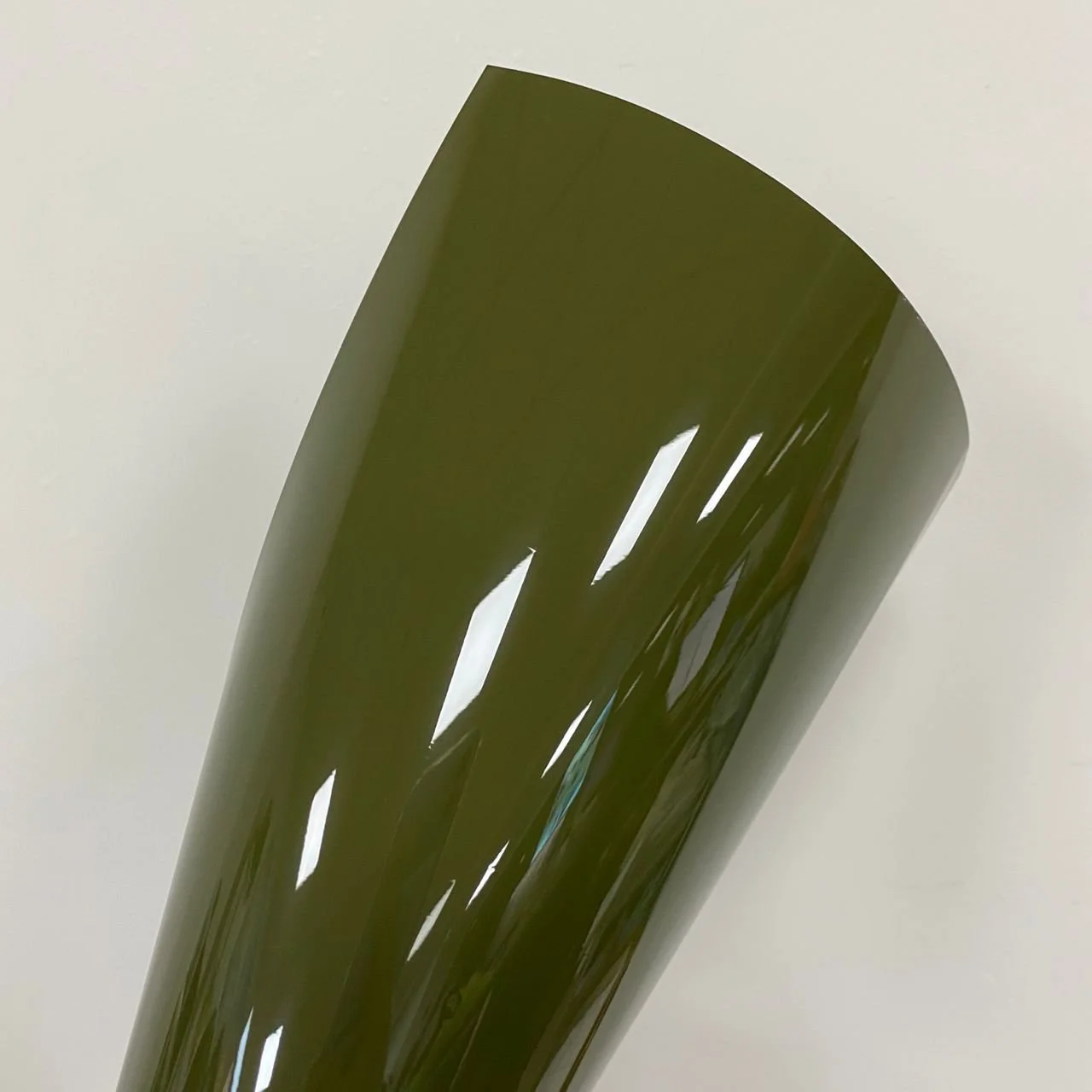 Super Glossy Moss Green (PET) — Paradox Styling