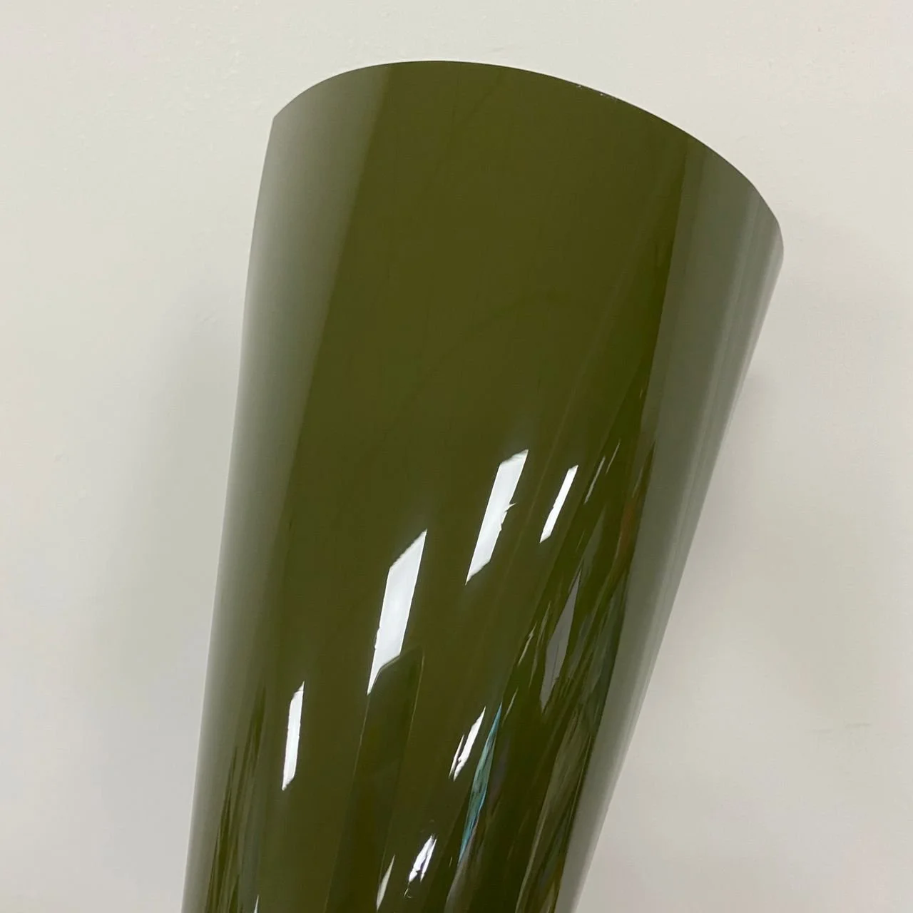 Super Glossy Moss Green (PET) — Paradox Styling