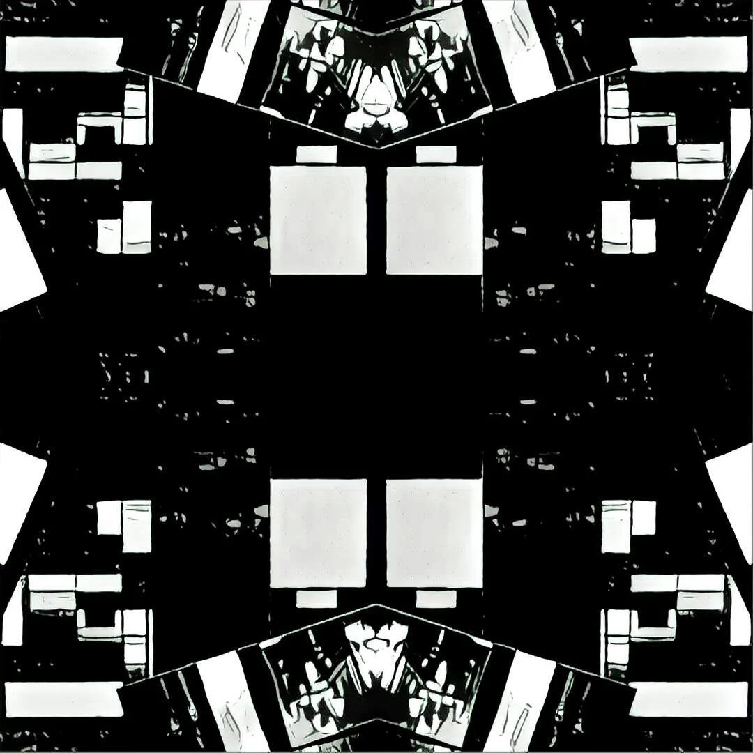 CLAUSTROPHOBIA III  (5).jpg