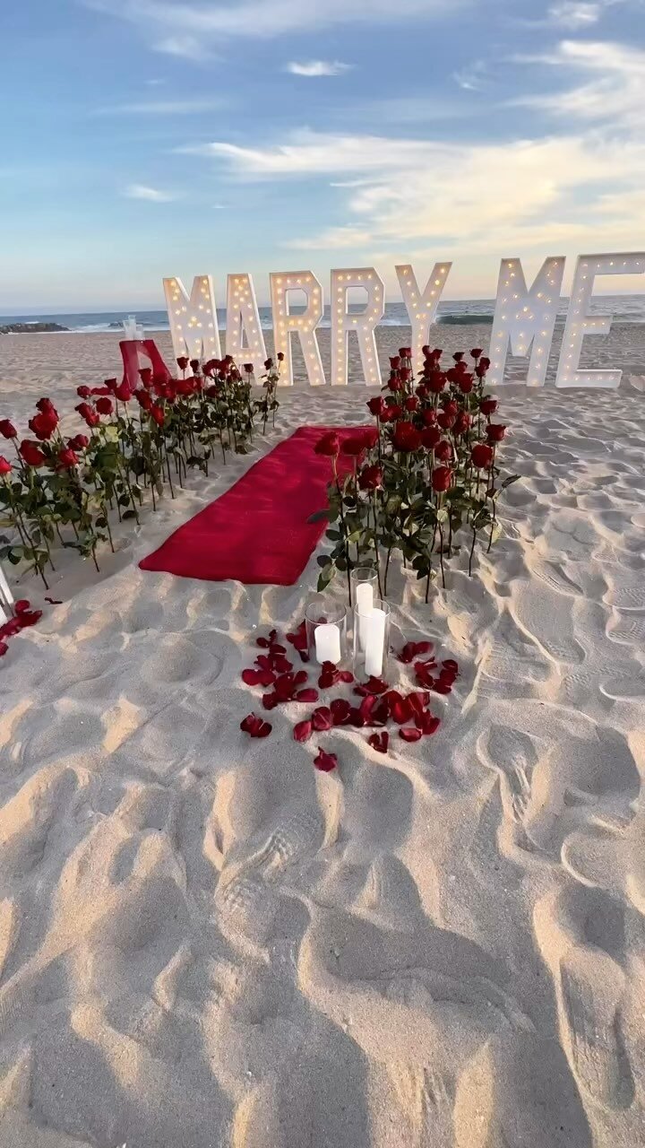 Propose in style 💍
Special thank you to @johnnypreeme
.
.
.
.
#austinwedding #austinweddingplanner #austinevents #austineventplanner #houstonwedding #houstonweddingplanner #houstonevents #houstoneventplanner #dallaswedding #dallasweddingplanner #da