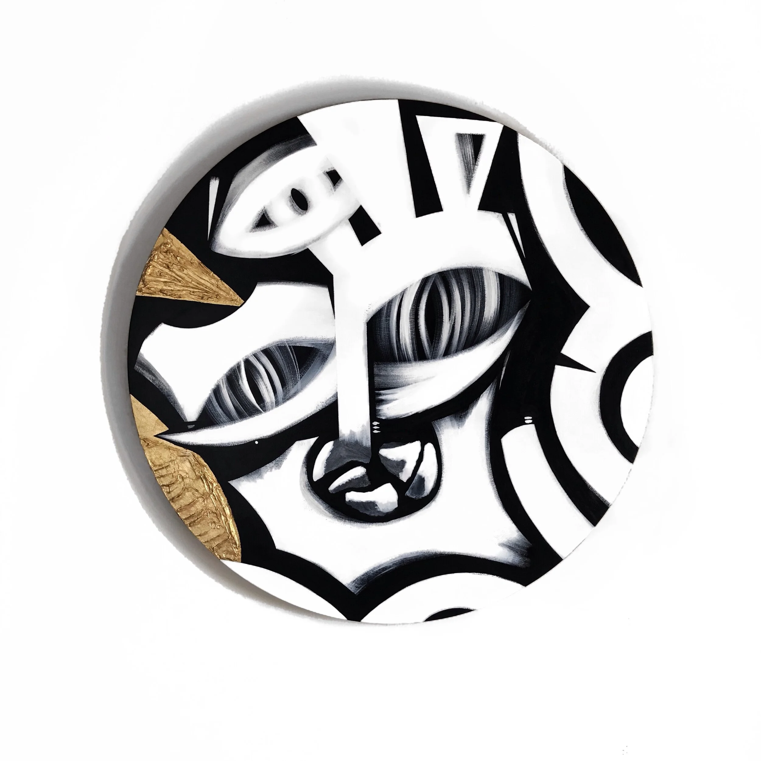 retina black white gold textured painting by nj based contemporary artist anu oro