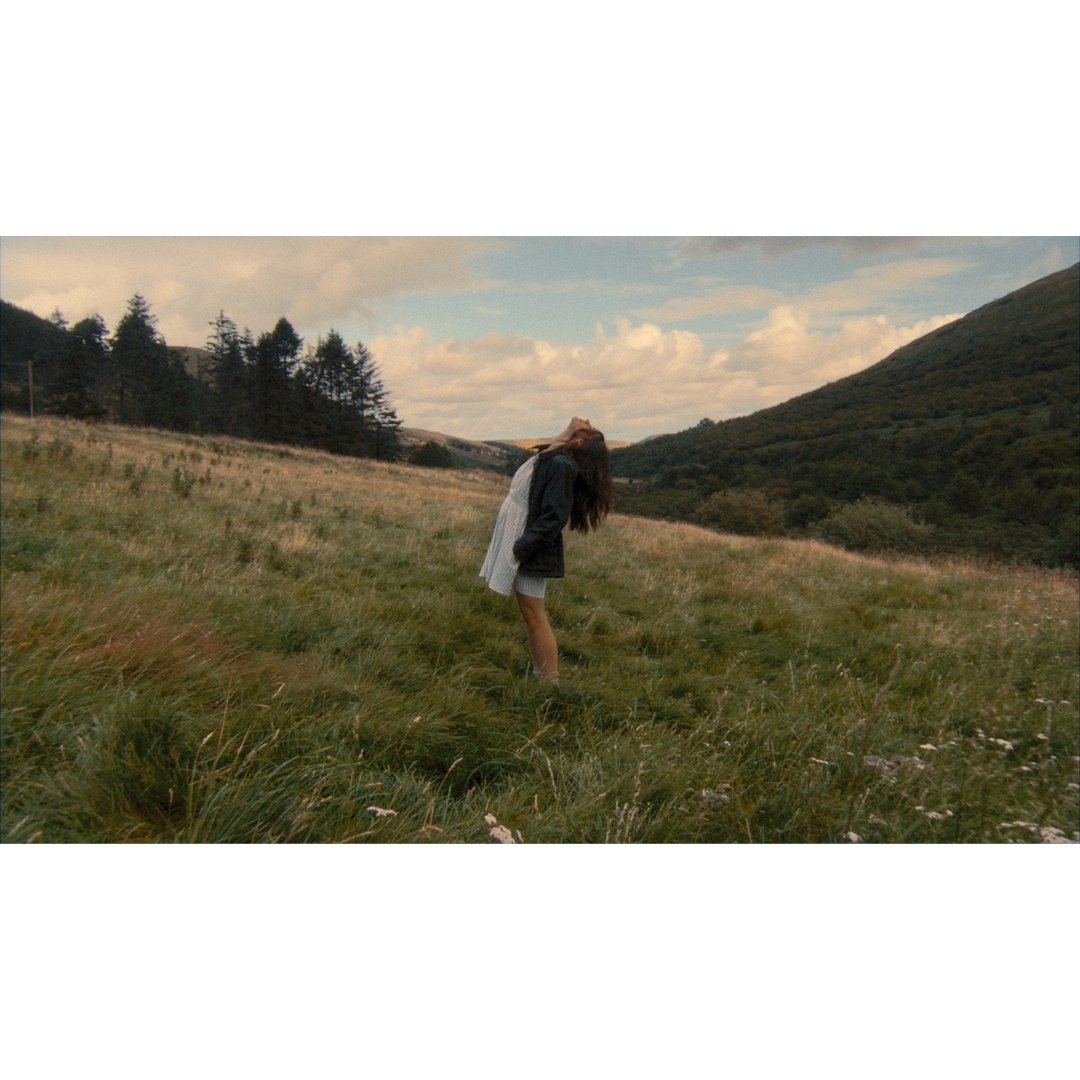 Been a bit useless on the gram while I've been off grading some wonderful TV and Feature projects. 

This beauty just came out so time to catchup. Took some Alexa 35 and rolled it in some film emulation goodness for @barbour Womenswear, for their AW2