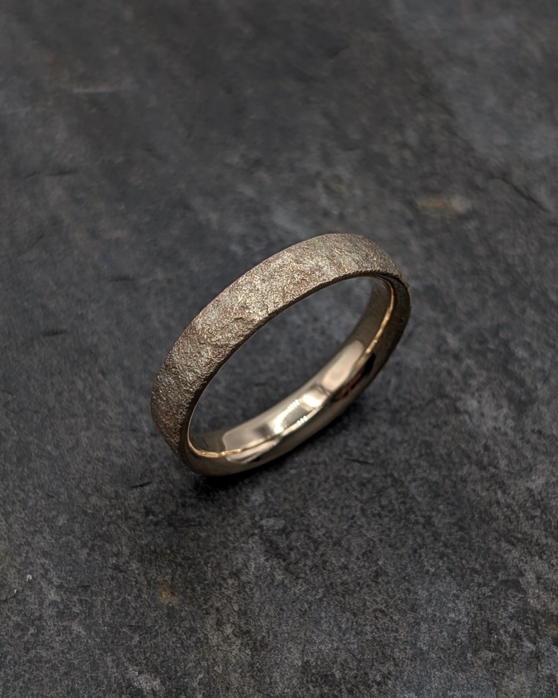 9ct Marble ring matt finish.jpg