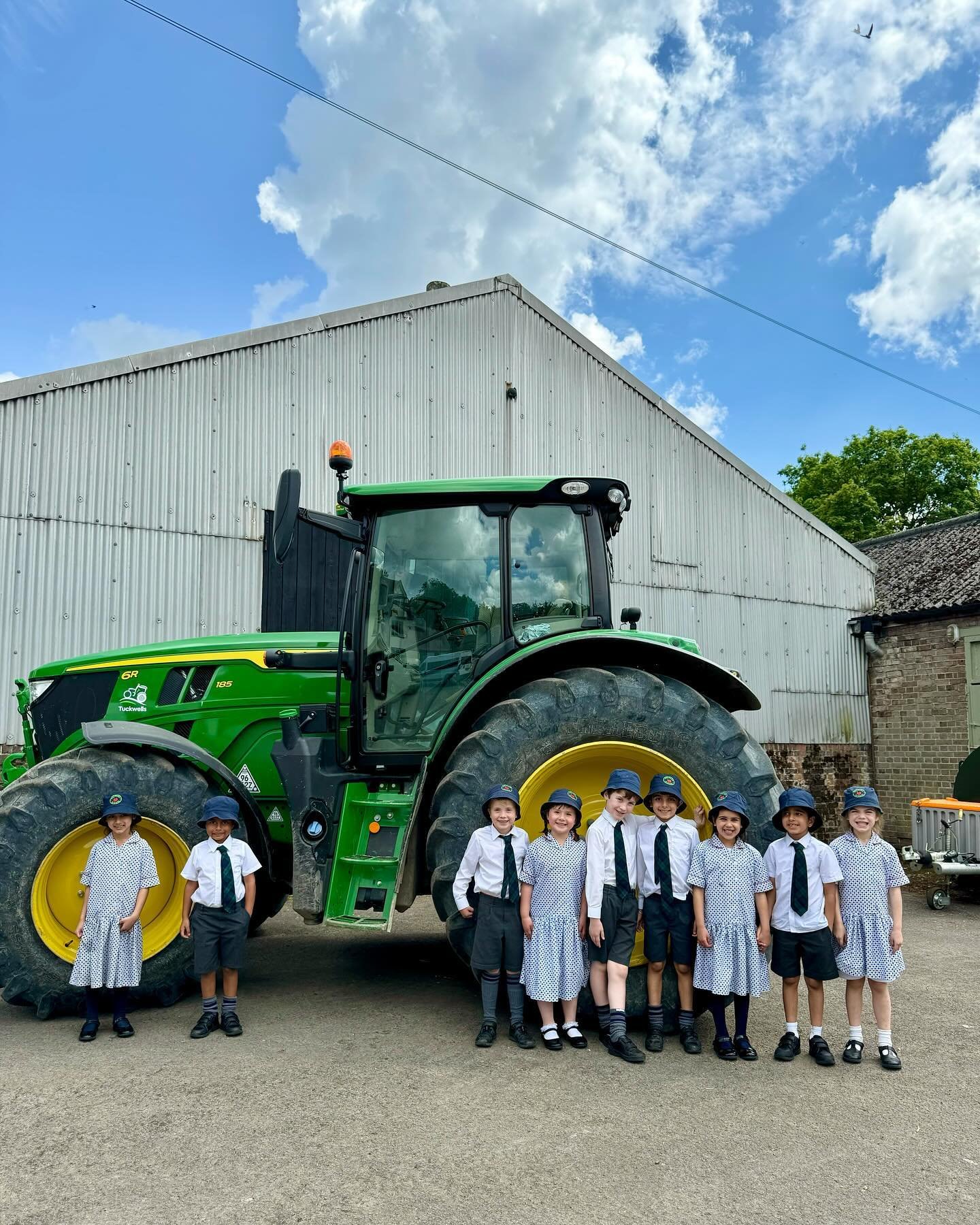 WOW! Our Prep 1&rsquo;s had an amazing experience learning all about plants, crops, farming, the environment and how this all connects with ourselves! 
We can&rsquo;t thank @mrsmiddletonoil enough, what a caring, passionate and educated afternoon our