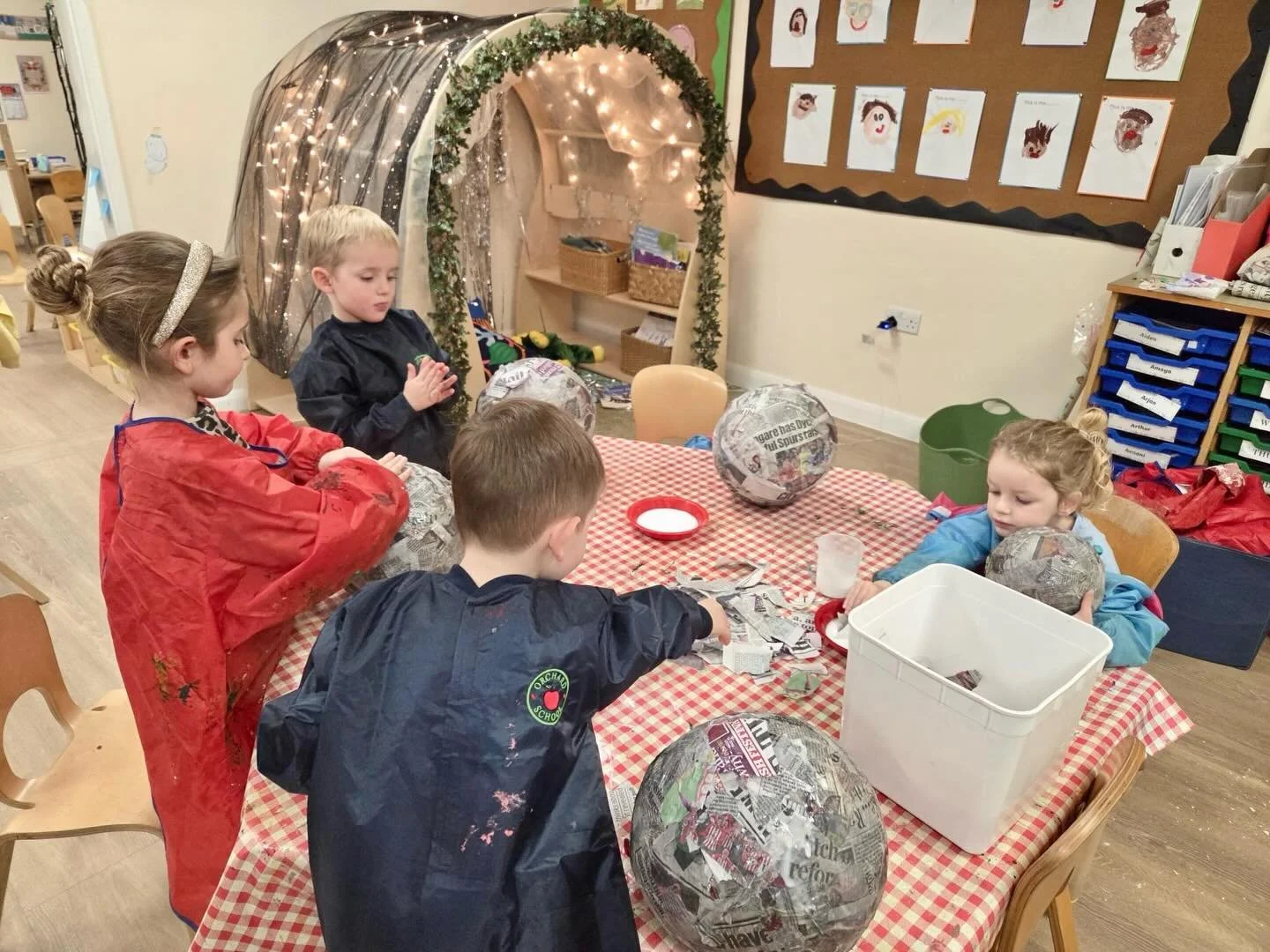 Our holiday club children have had lots of fun already this week, they&rsquo;ve been busy creating paper mache models, playing tag rugby and parachute joy!🥳🎨🏉🍎

#nurturecuriosityresilience #orchardschoolandnursery #orchardschool #workingtogether 