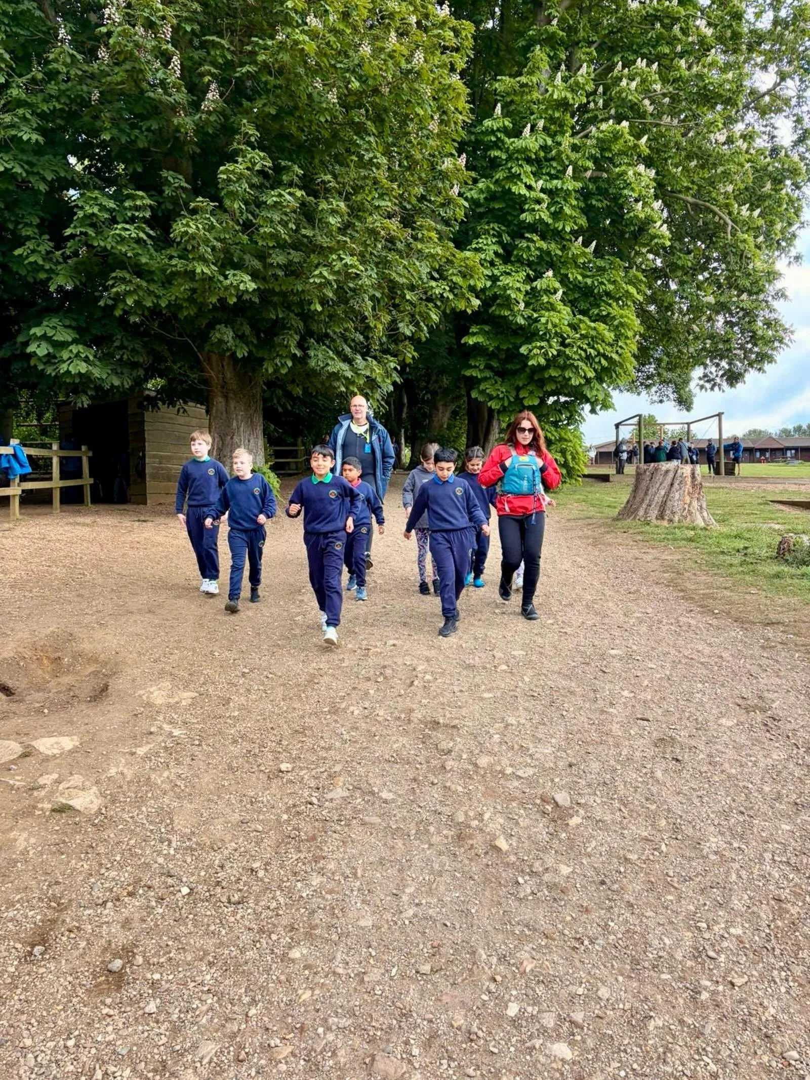 Our Prep 3 friends have arrived at PGL &hearts;️ We&rsquo;re so excited to welcome them and show them around. They&rsquo;ve got canoeing to go to first!🛶🍎

#bedfordshireschools #hertfordshireschools #primaryschool #prepeducation