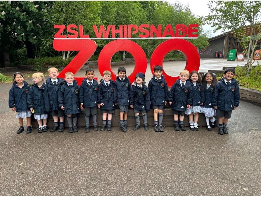 Last term, Prep R enjoyed a fantastic trip to Whipsnade Zoo! 🦒🦁 @zslwhipsnadezoo 
Despite the weather, the children had a wonderful day exploring, learning about amazing animals, and creating memories that will last a lifetime!🍎

#bedfordshirescho