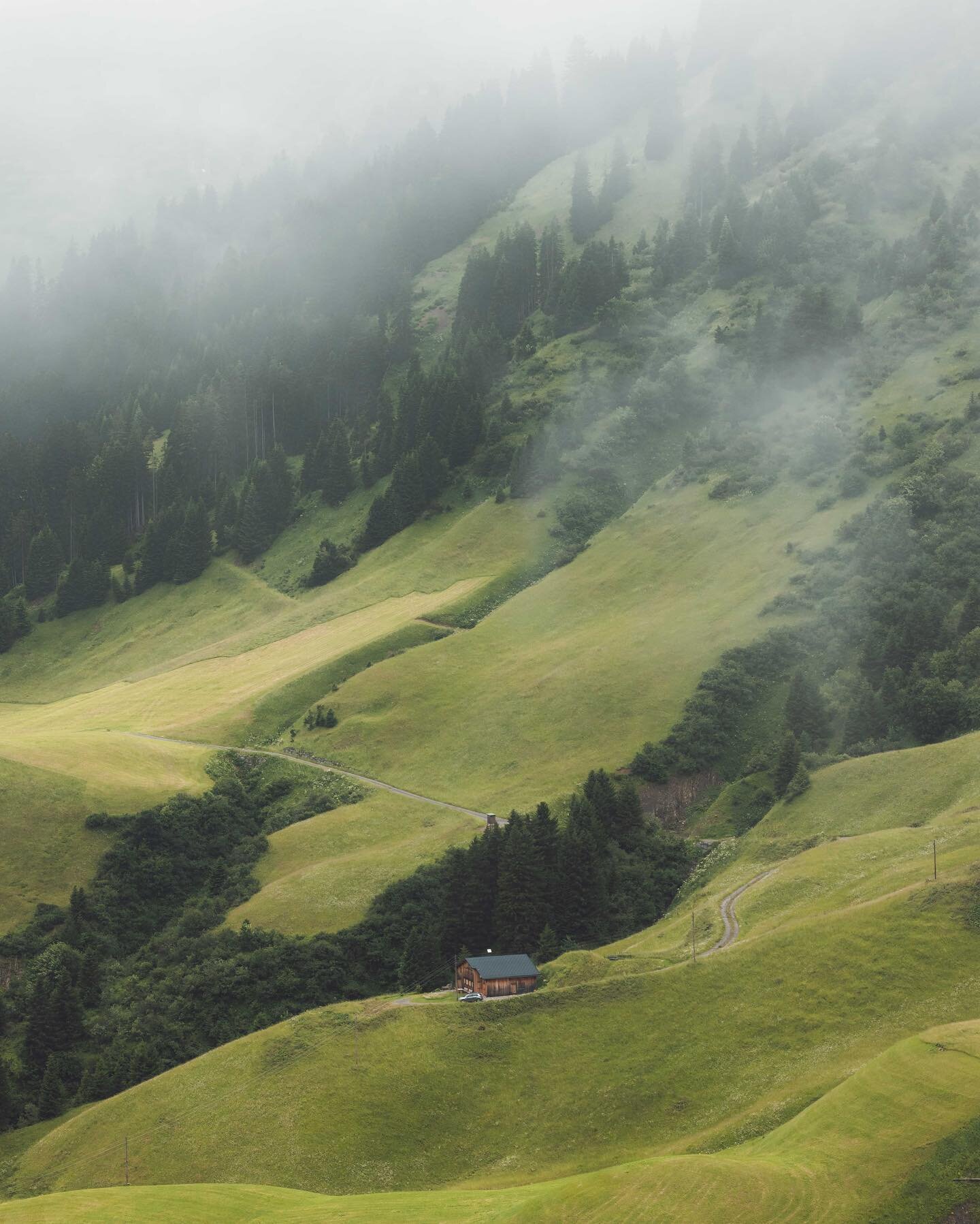 Hiking through the clouds in Austria ☁️ 

Our latest article from our recent trip to Lech, Austria is live on our website! 🇦🇹 Let us know what you think in the comments!

Have you visited our website yet?

If not it&rsquo;s BrockandBetty.co.uk 💻 
