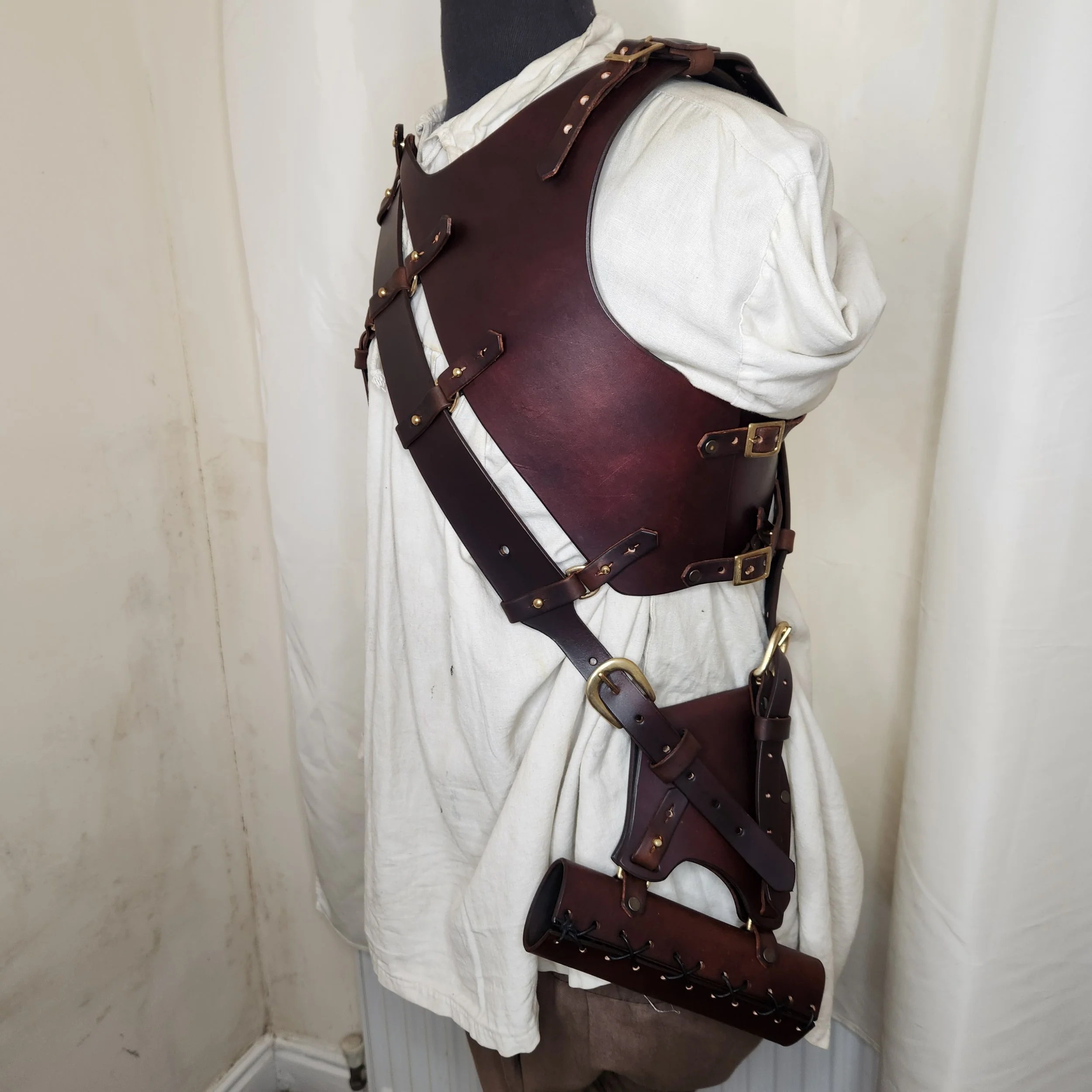 full armoured battle harness (2).jpg