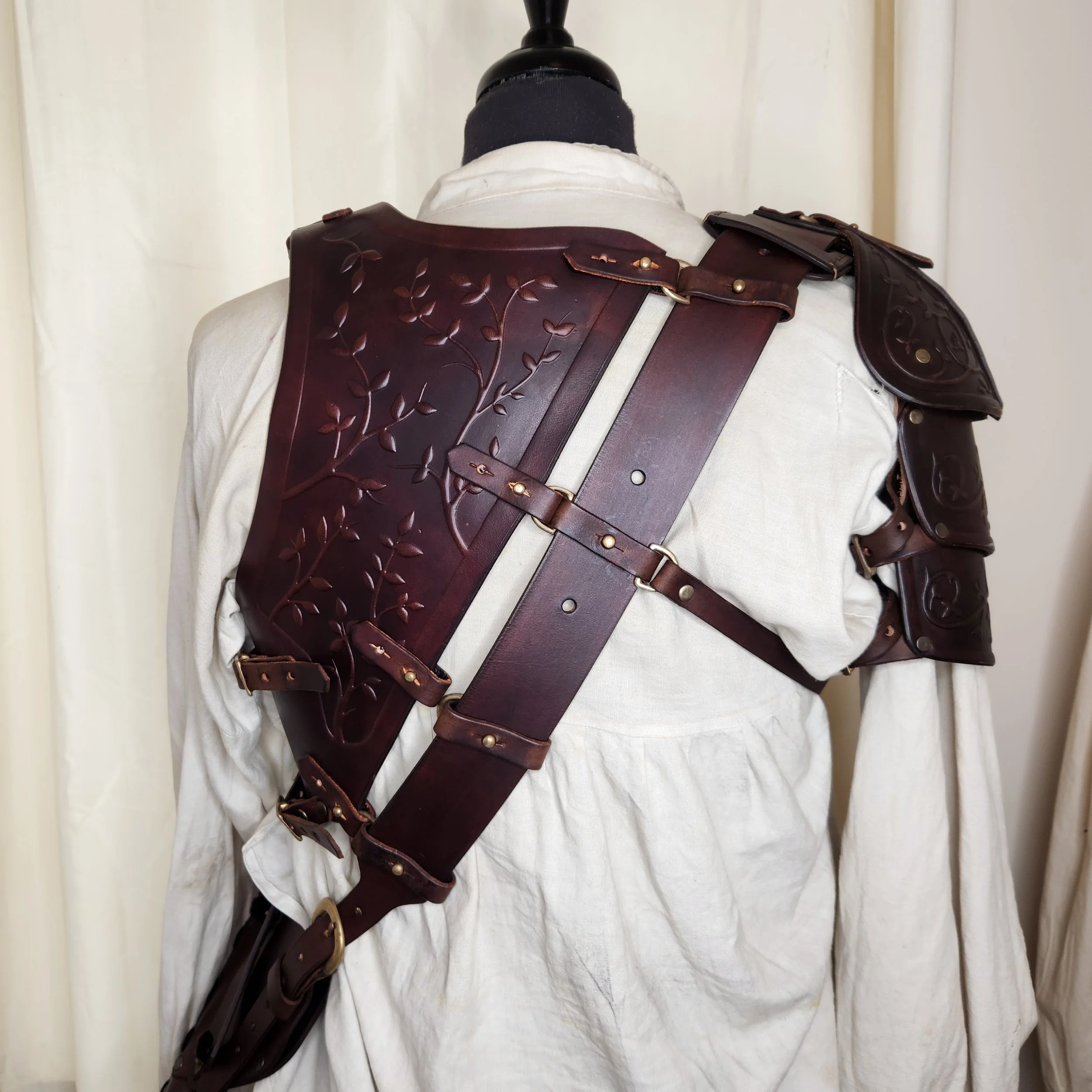 FULL VERDANT BATTLE HARNESS (2.jpg