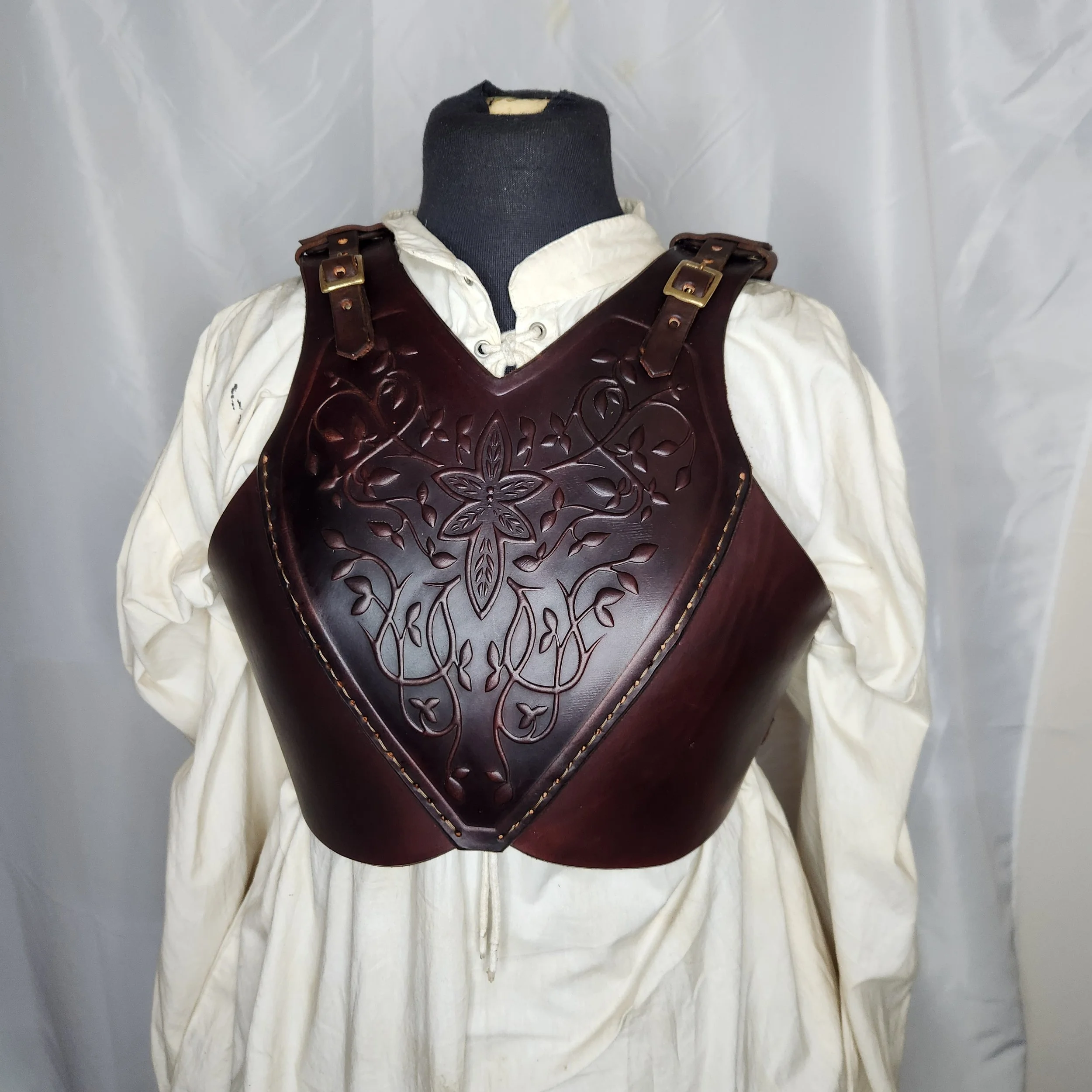 Verdant Leaf Motiff Body (4).jpg