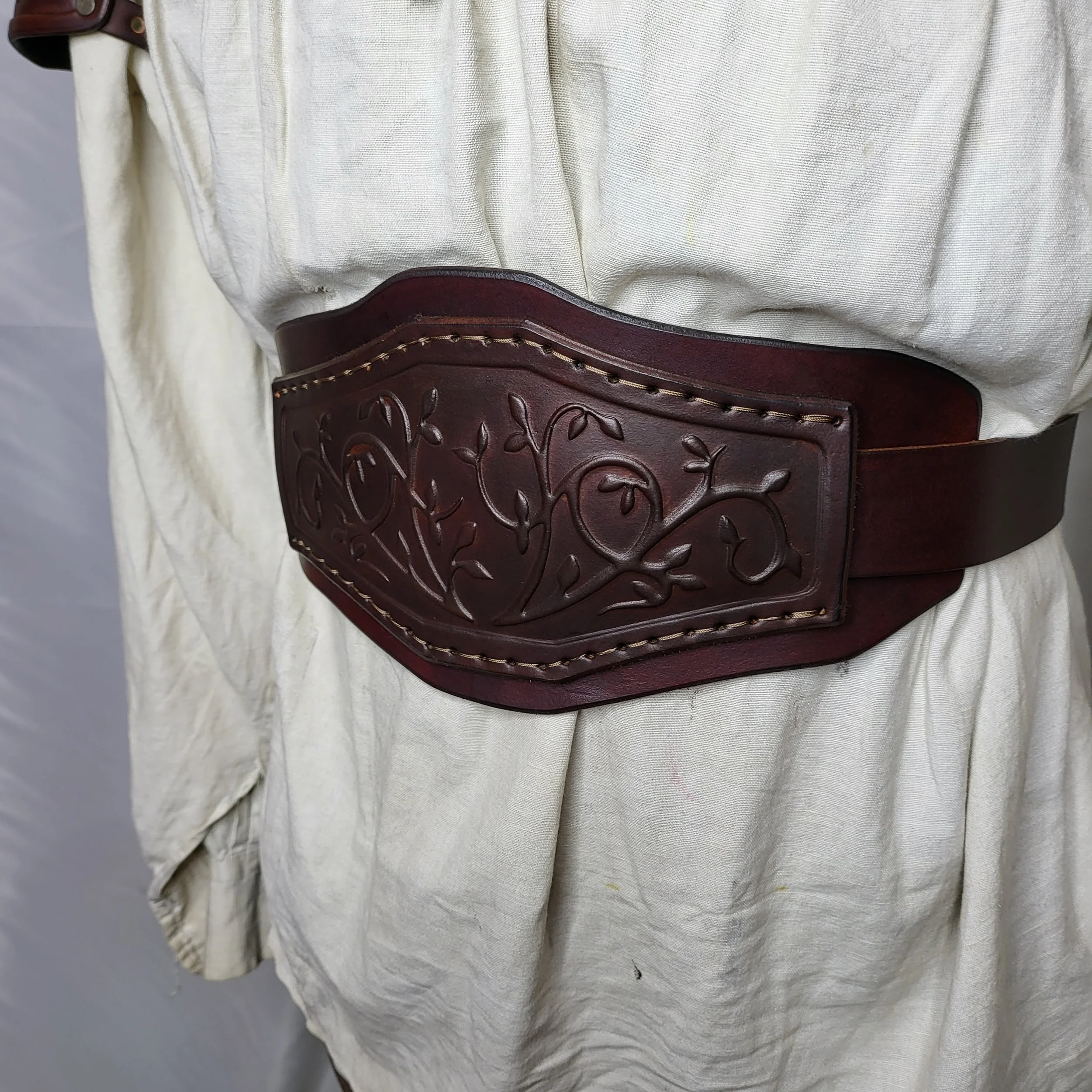 embossed verdant belt (1).jpg