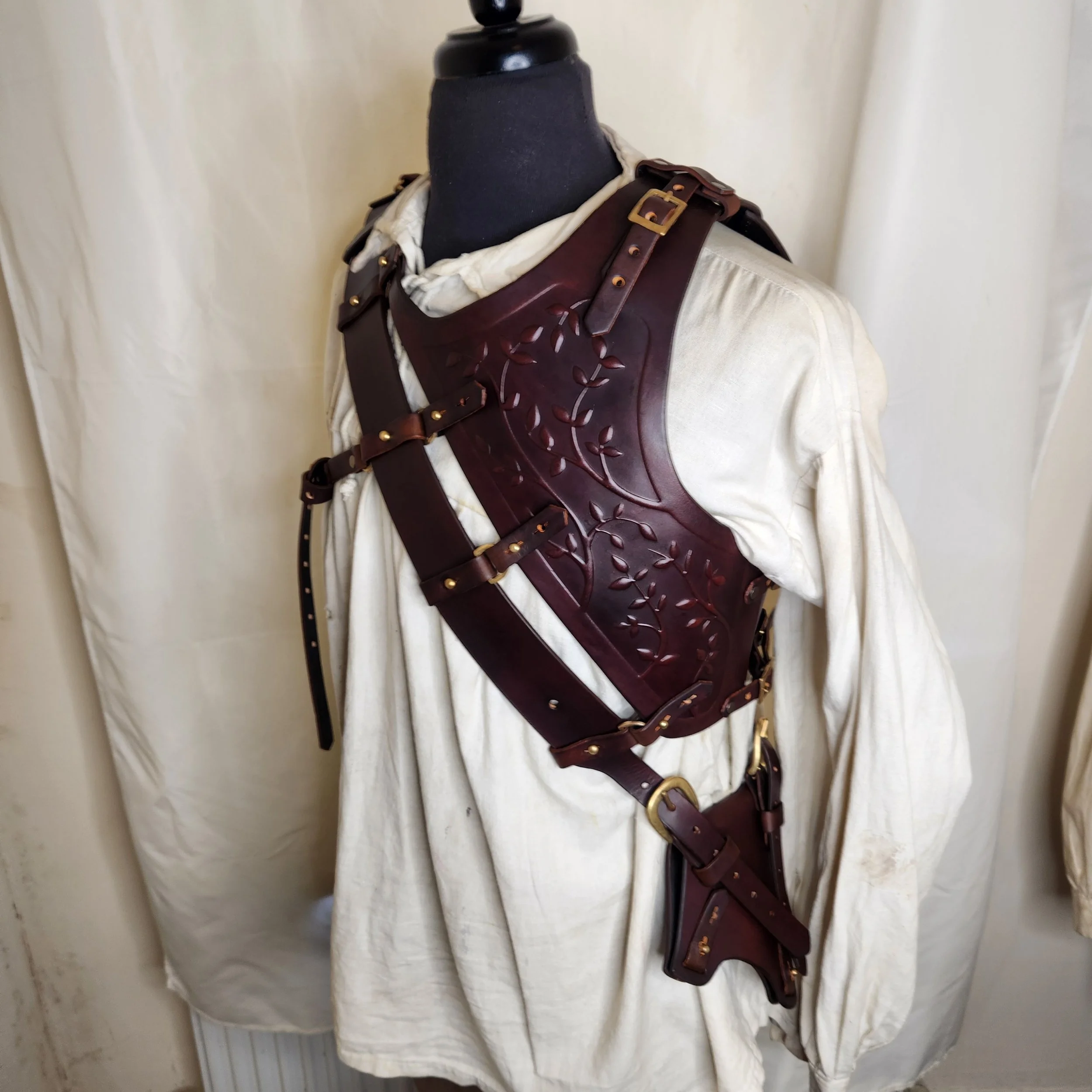 armoured verdant battle harness (2).jpg