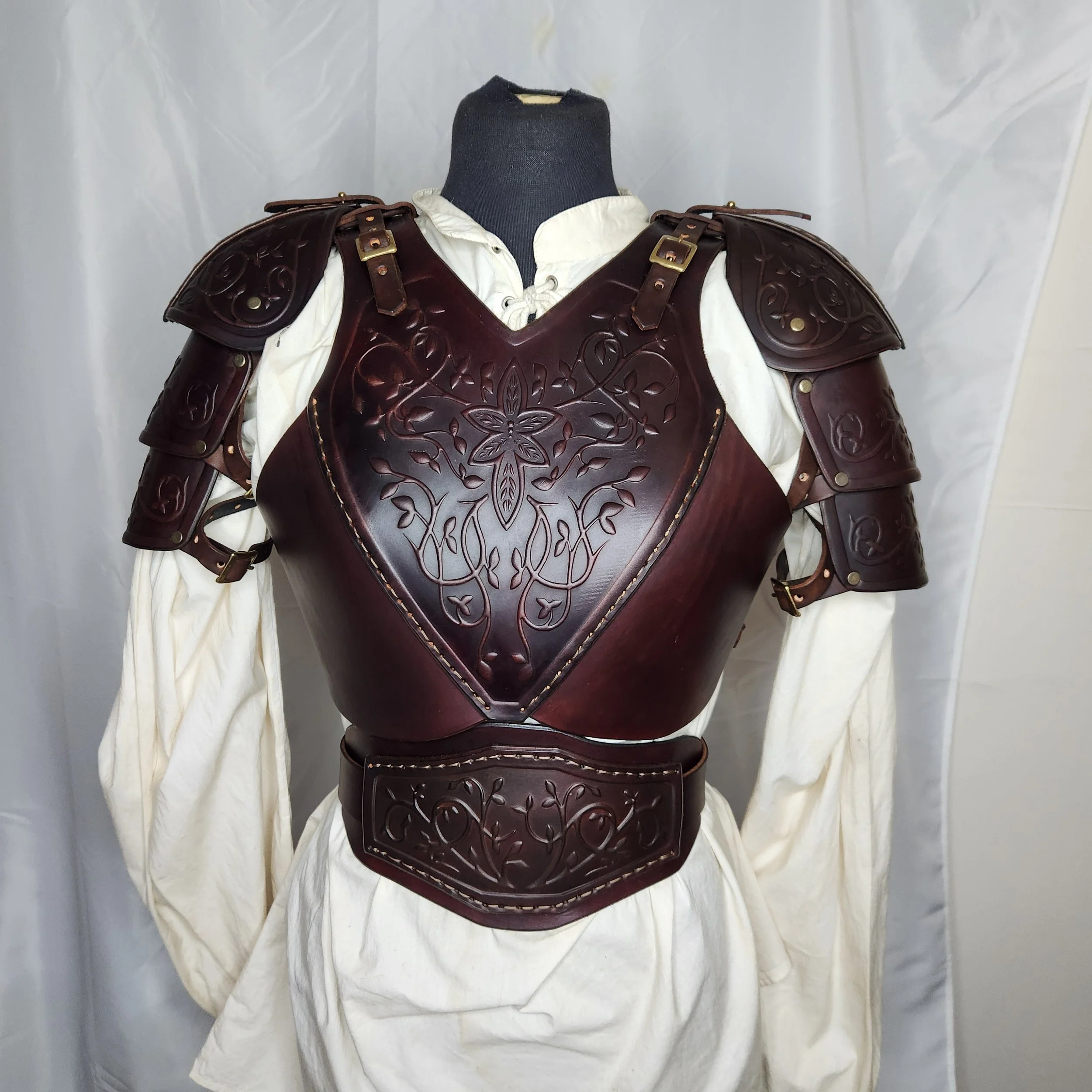 Verdant Leaf Motiff Body (7).jpg