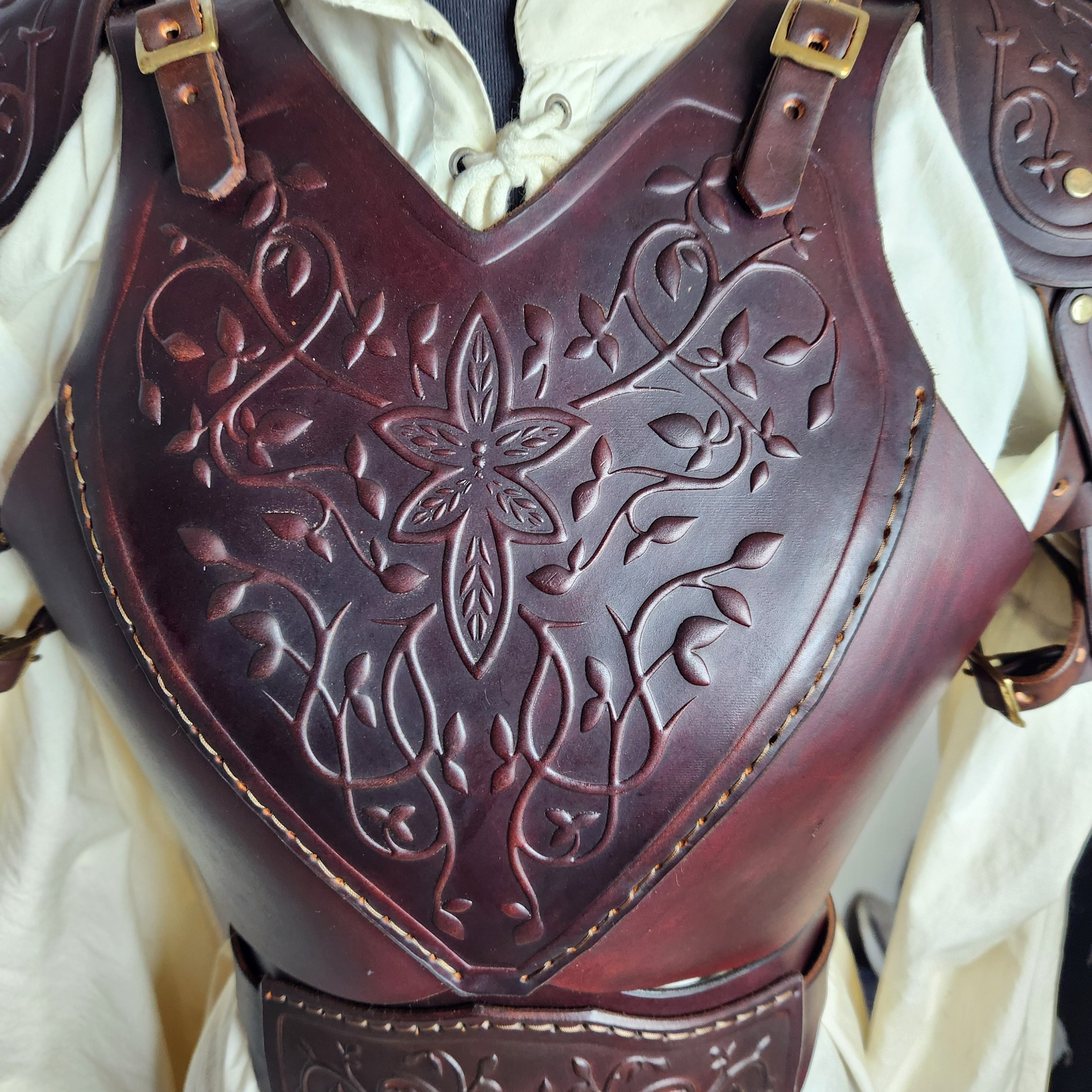 Verdant Leaf Motiff Body (1).jpg