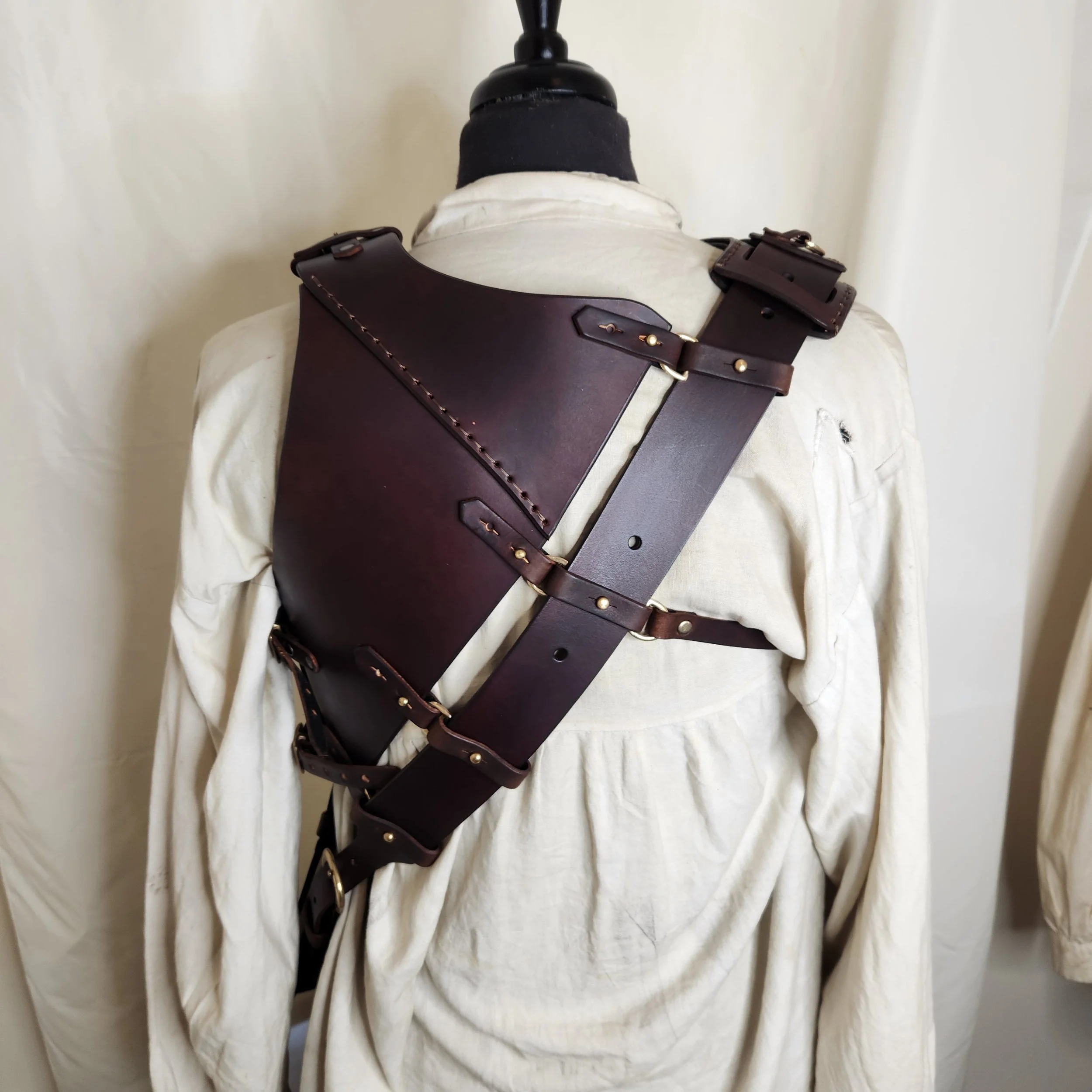 armoured battle harness (4).jpg