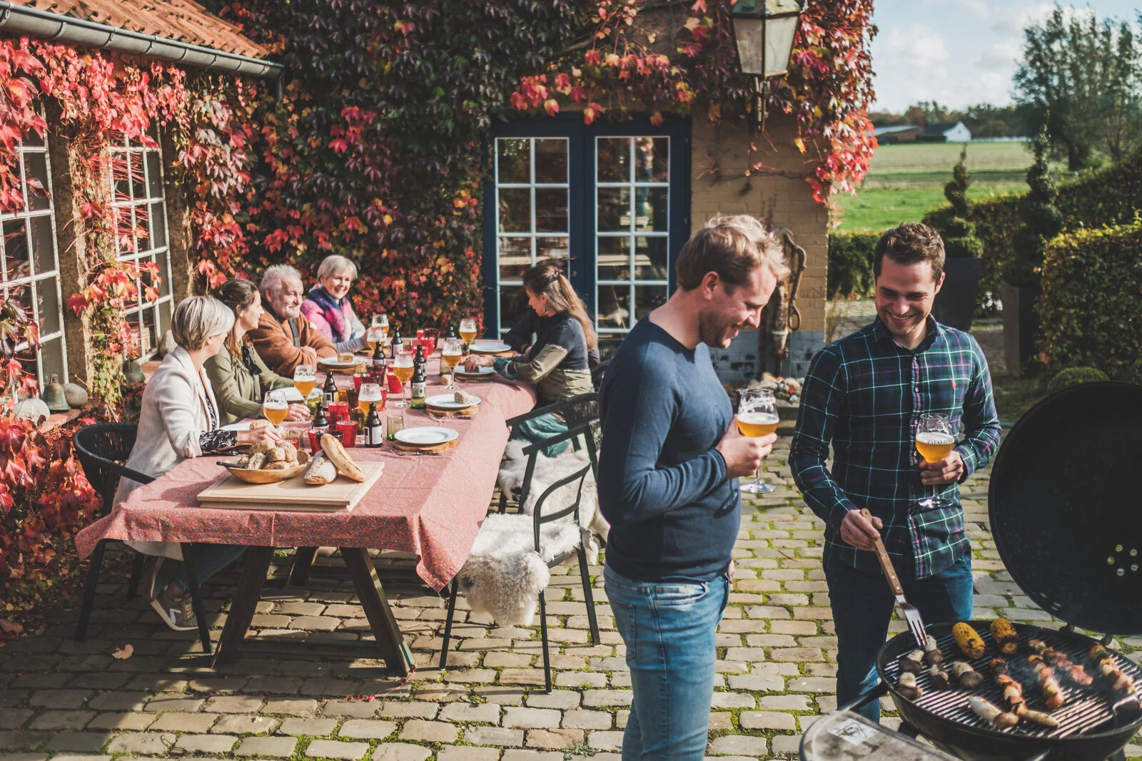 Commerciële, lifestyle- en editorial fotoreportage door freelance fotograaf Jeroen Willems voor het nieuwe project van Kurt Caen (Frituur 't Brochetje Izegem): Patattekop