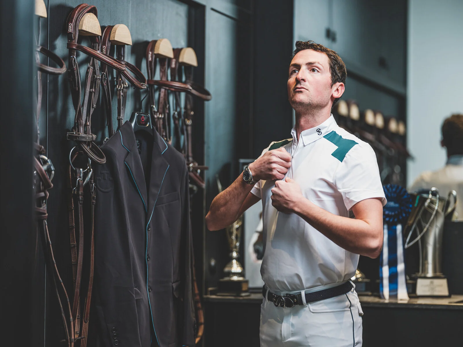 Voor het Italiaanse kledinglabel Scuderia 1918 deed commercieel, freelance fotograaf een lifestyle fotoreportage met werelds beste ruiters, Zoë Conter, Lorenzo De Luca en Daniel Deusser. 