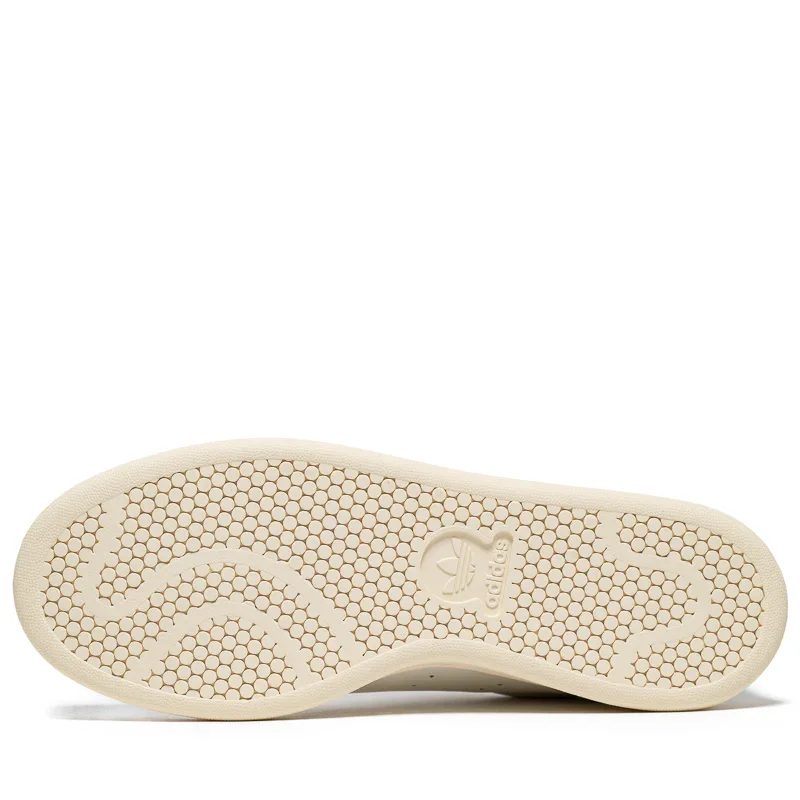 Sneaker-Politics-Adidas-StanSmith-IF8844-WB-3.webp