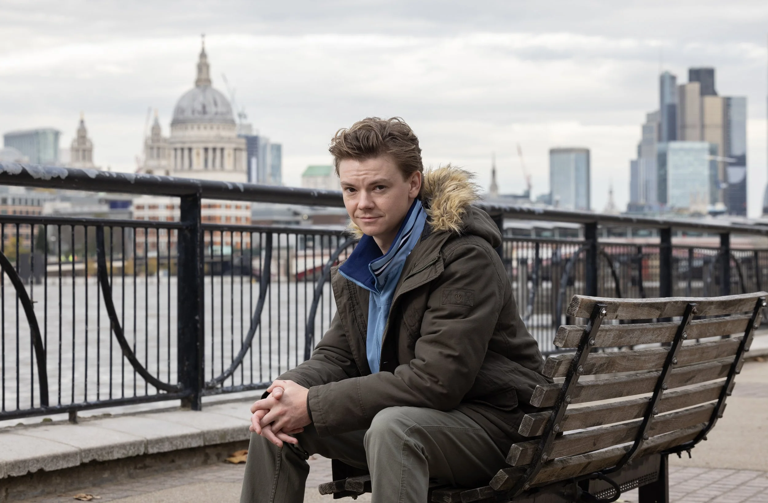 Google Pixel Takes Inspiration from Beloved Love Actually for Festive Ad