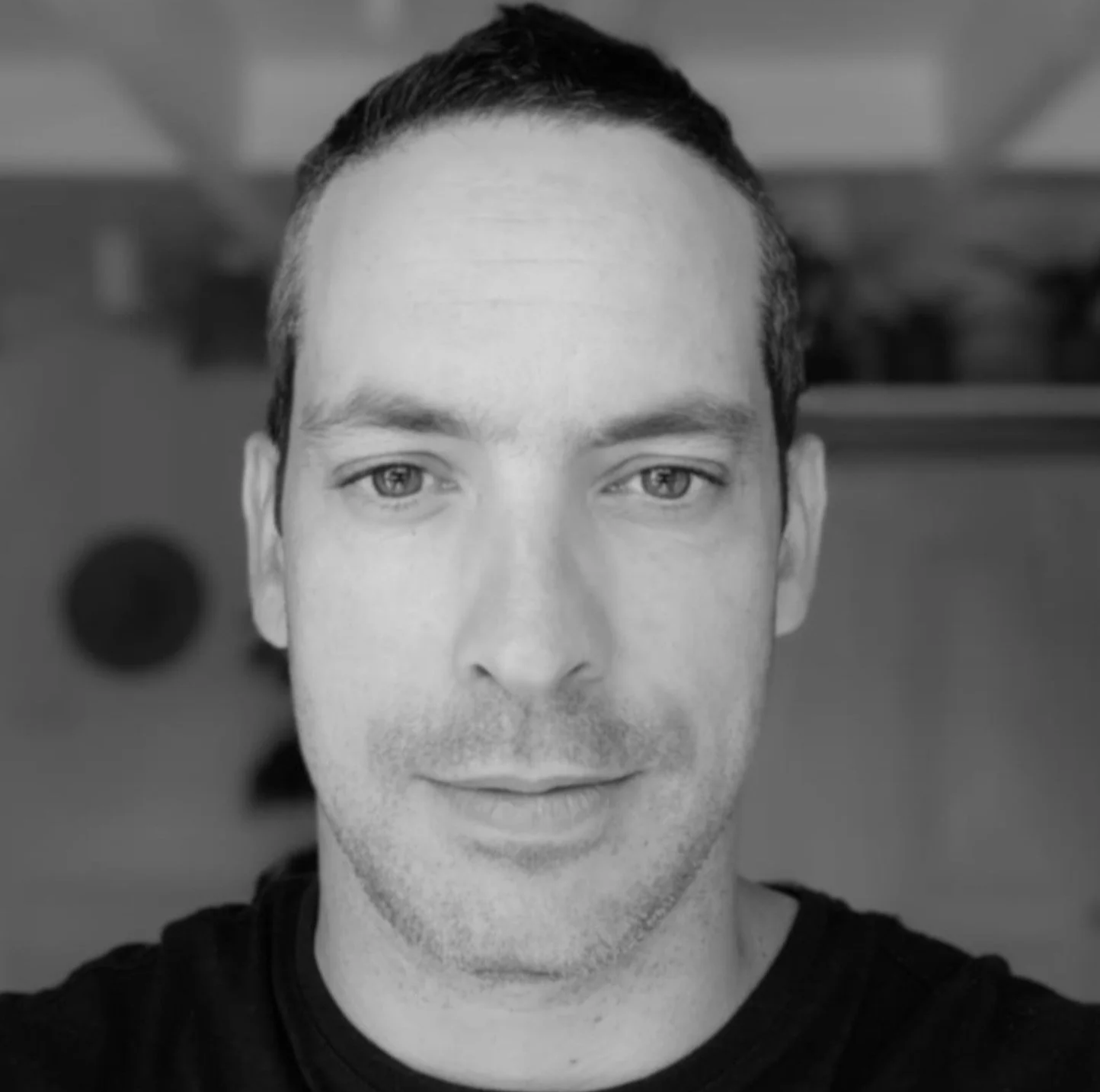  Julien Cutilla  Assistant économiste 