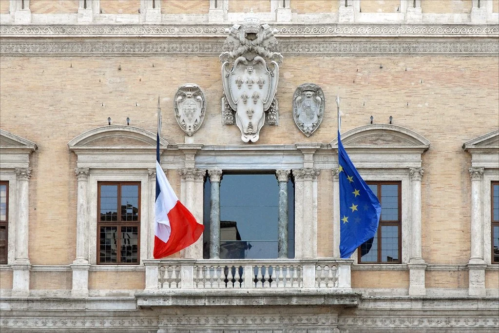 Loggia_Palais_Farnese_Jean-Pierre Dalbéra.jpg
