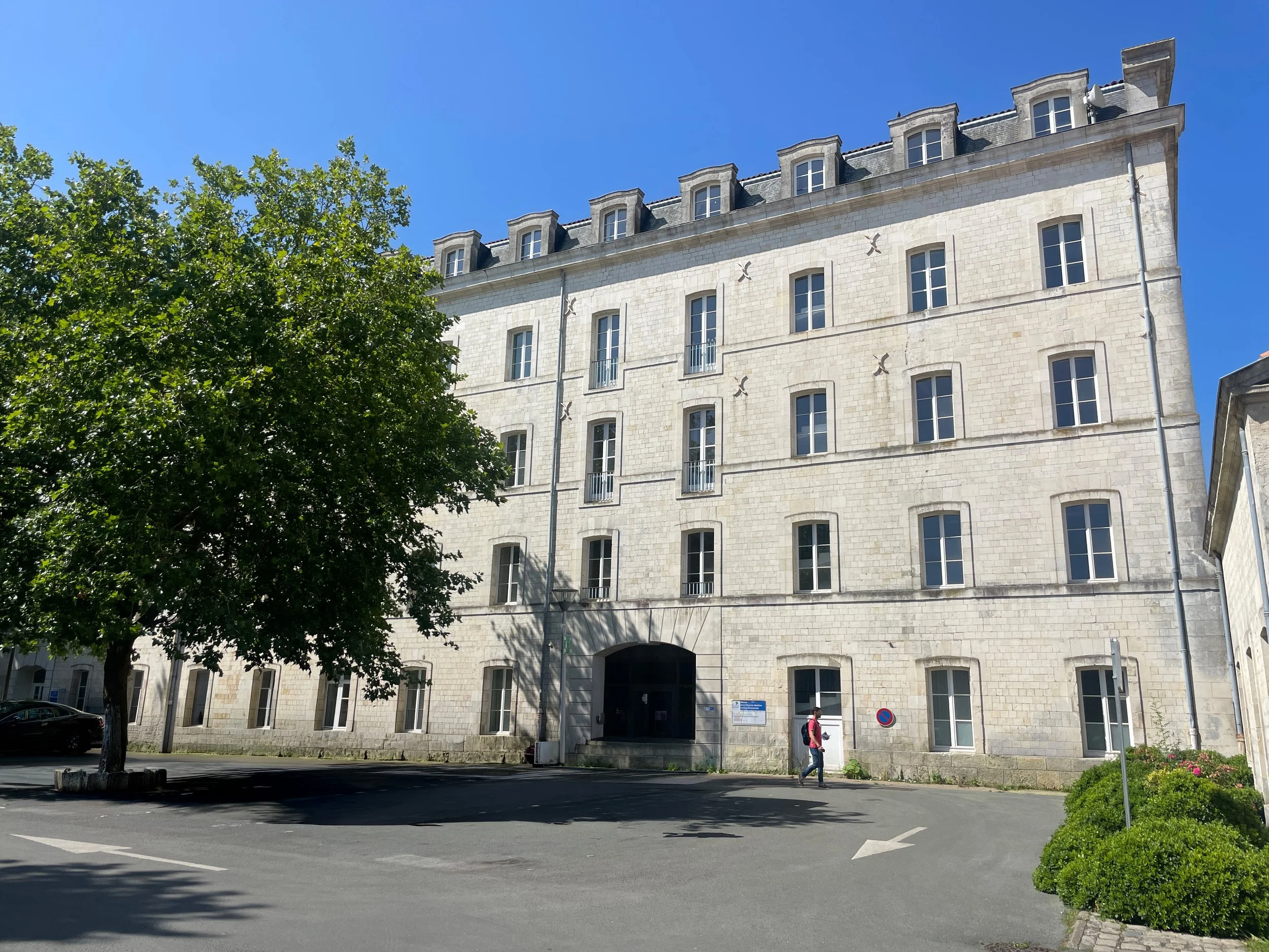 <strong>Caserne Latouche-Tréville</strong><br> Habitat inclusif<br> Rochefort (17)