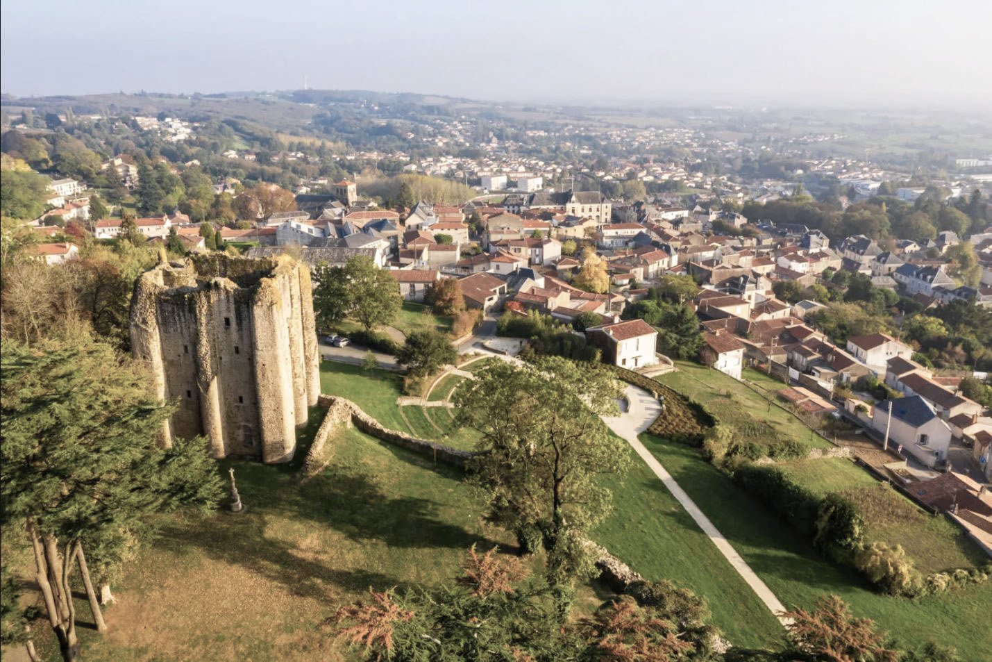 Pouzauges vue aérienne Vendée Bocage.jpg