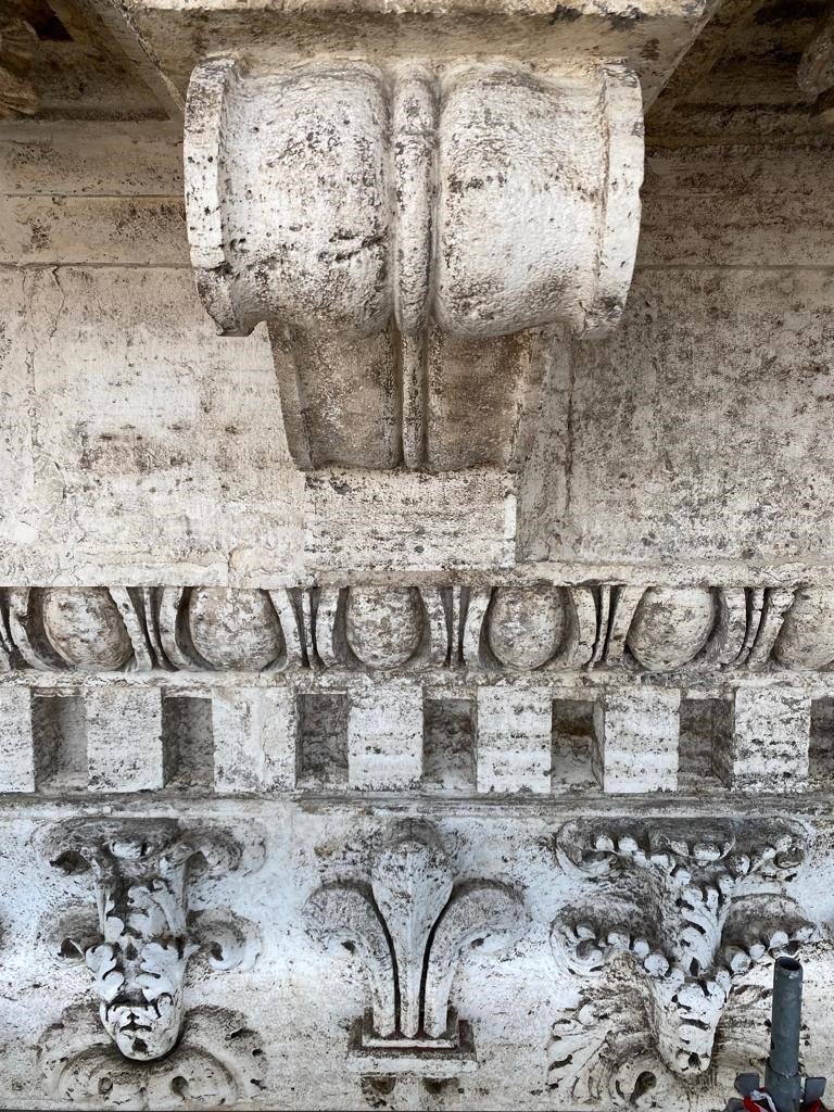 Palais Farnese_Raphael Chivot_façade 2.jpg