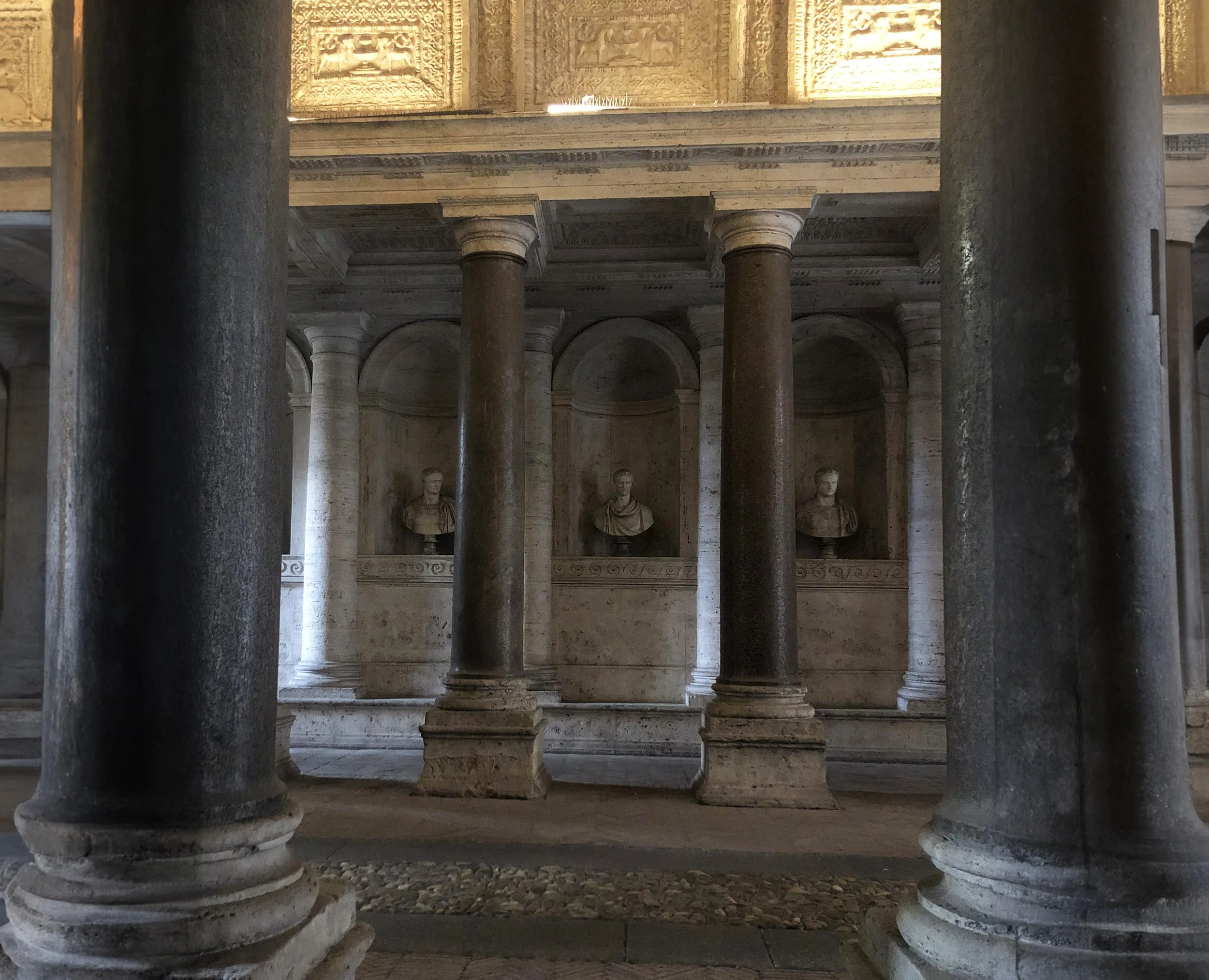 Palais Farnese_Laurent Delfour_IMG_3333_MOD AI.jpg