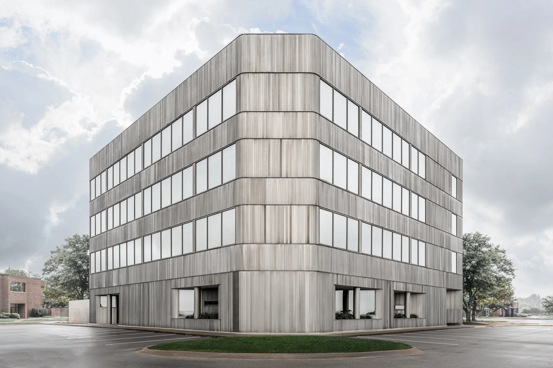 1601 22nd St, West Des Moines, IA. Office building.