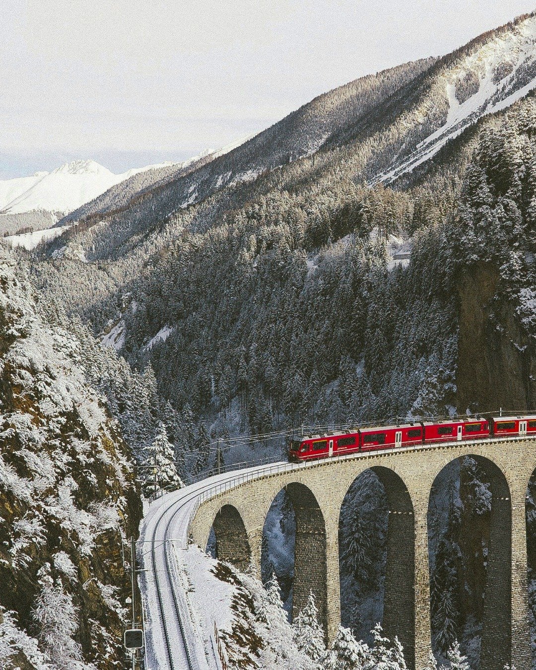 A new season and a slower pace. 

Grounded, Winter Edition arrives in your inbox today.