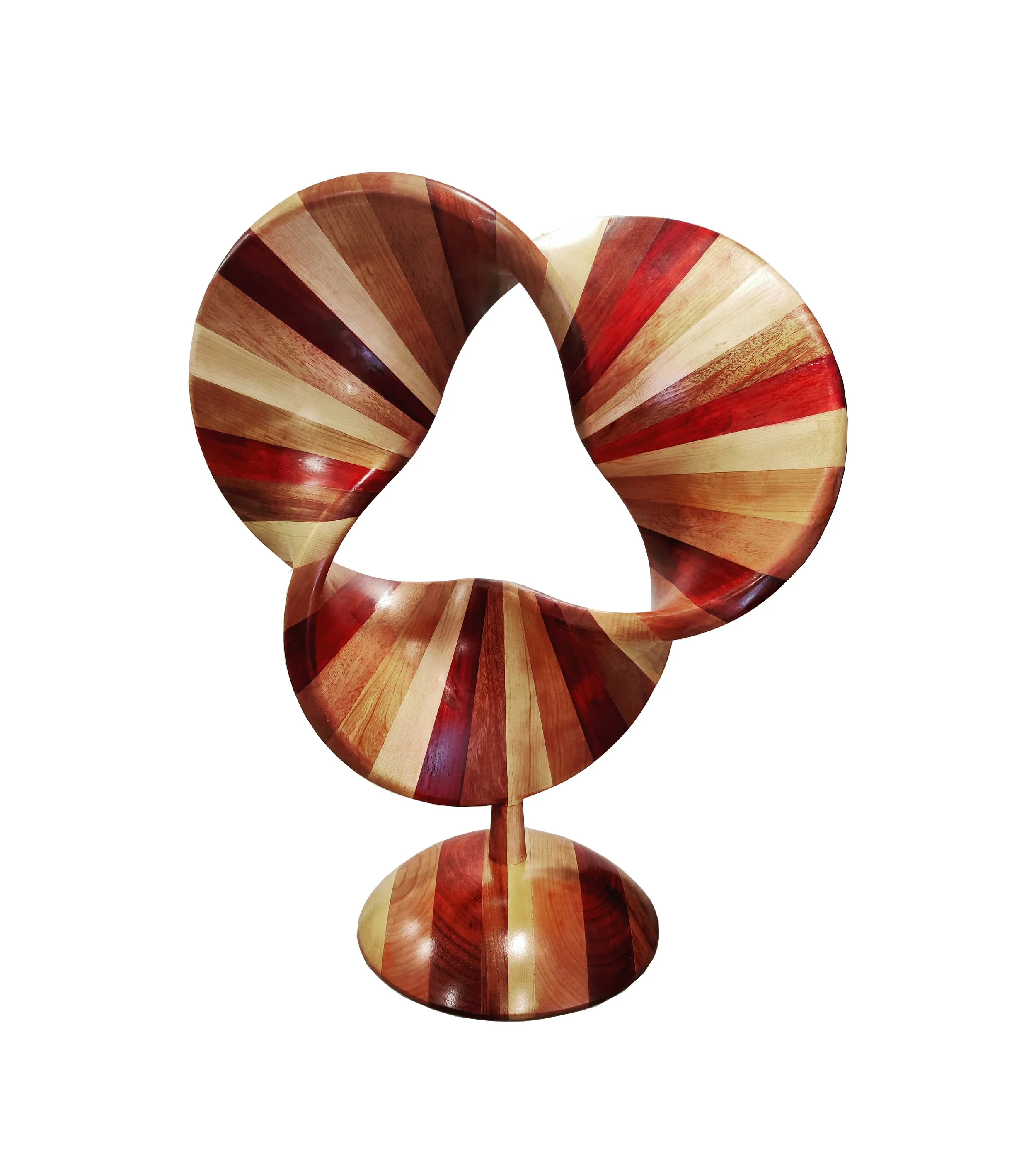 Möbius strip 3π sculpture