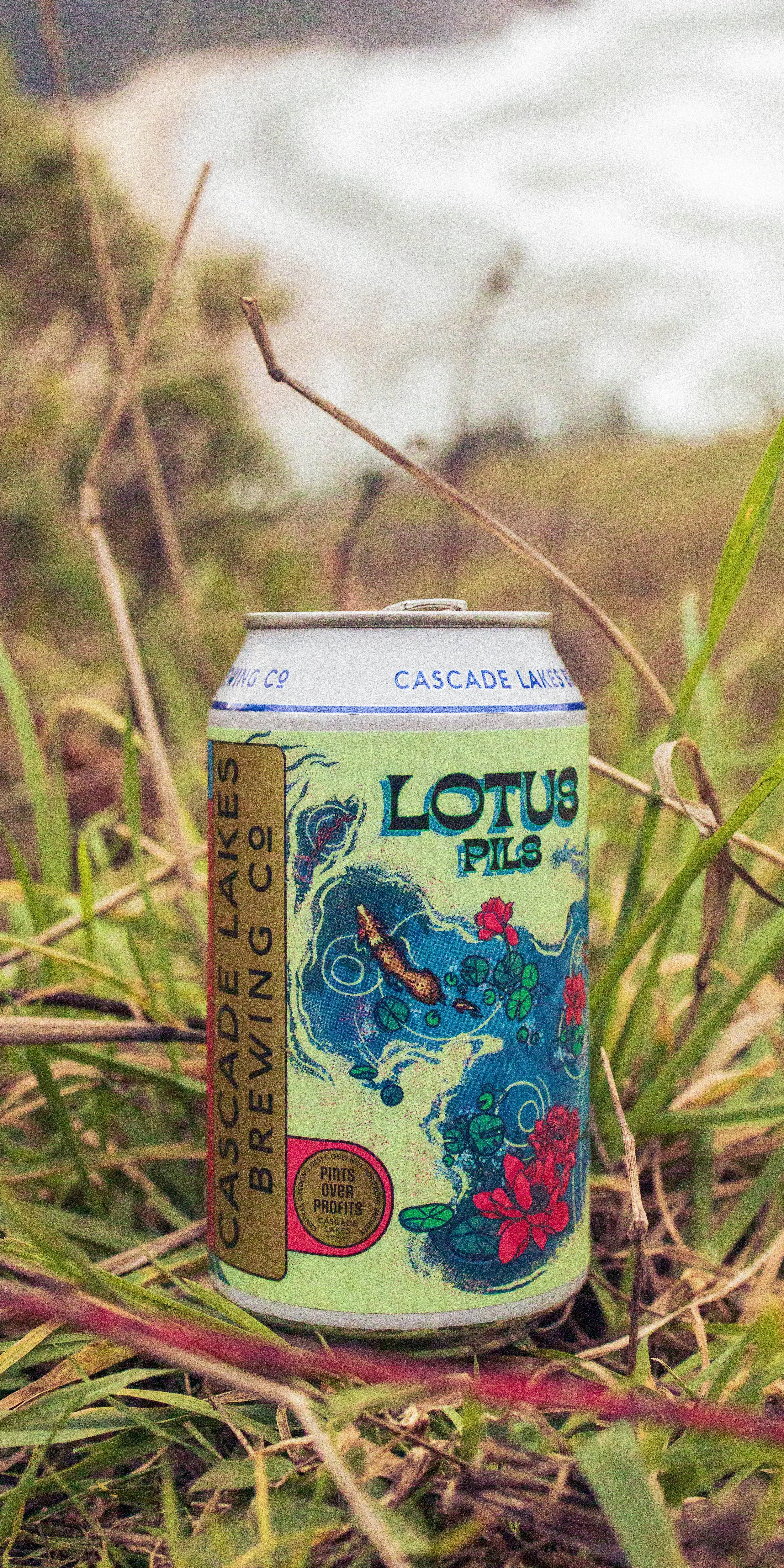 Cascade Lakes Lotus Pils - Cascade Head