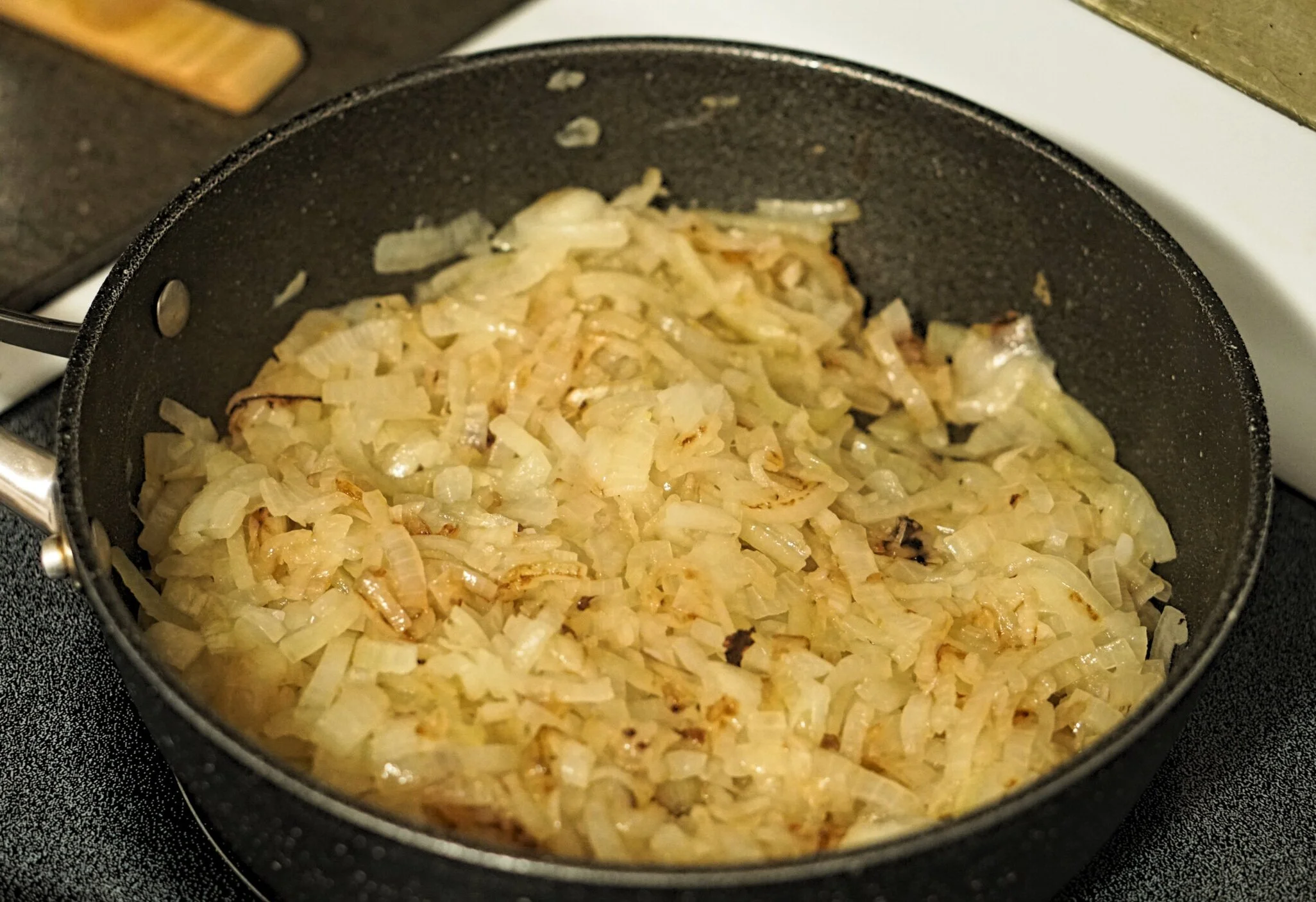 Balsamic Caramelized Onions — The GlutenFree Camel
