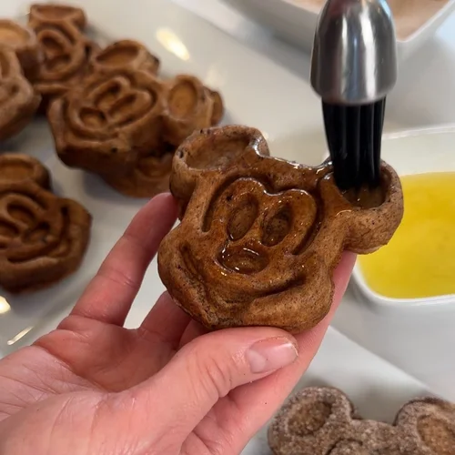 How to Make Mickey Churro Waffles: Magical Recipe Guide