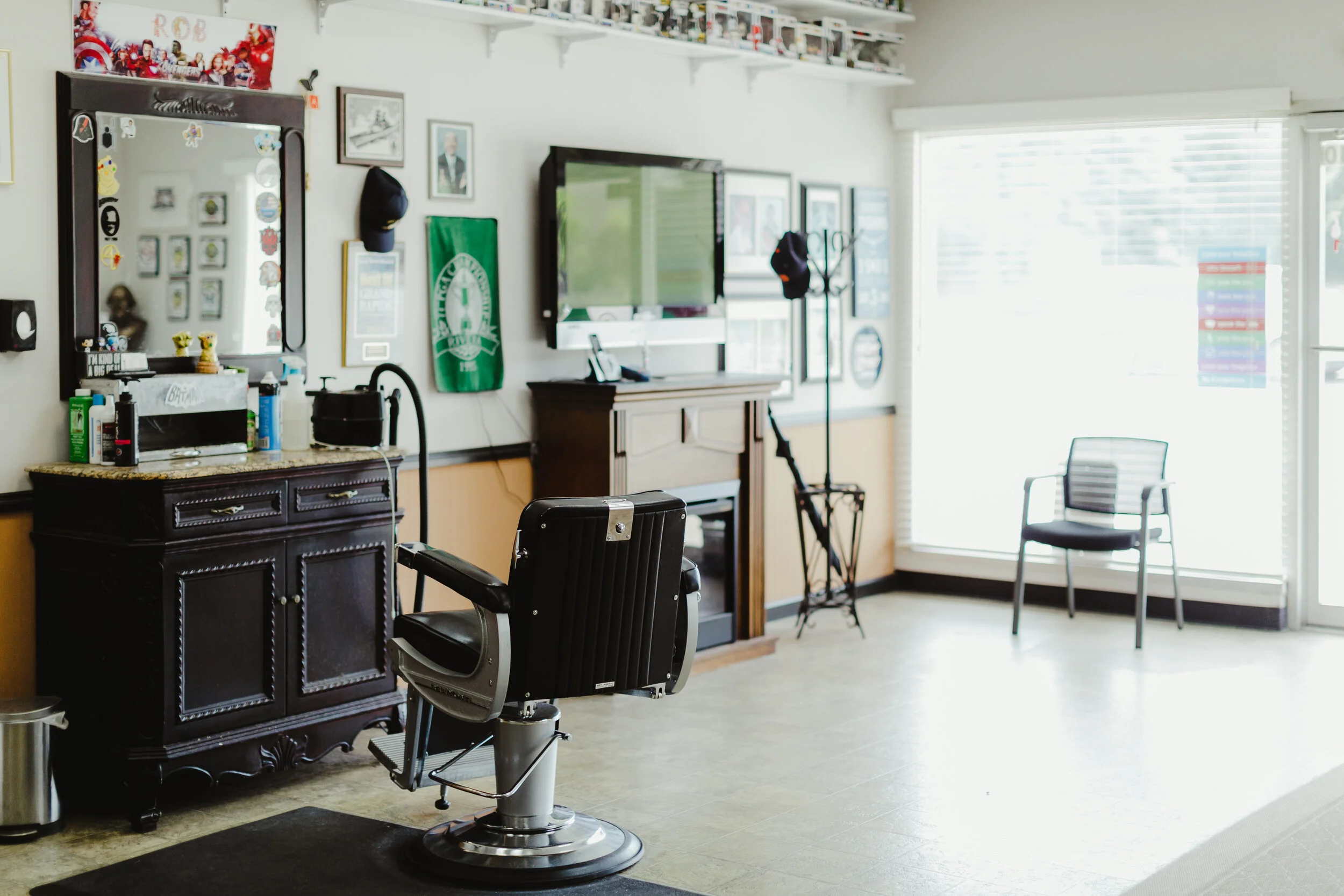 Forest Hills Barber Shop Grand Rapids Traditional Barber