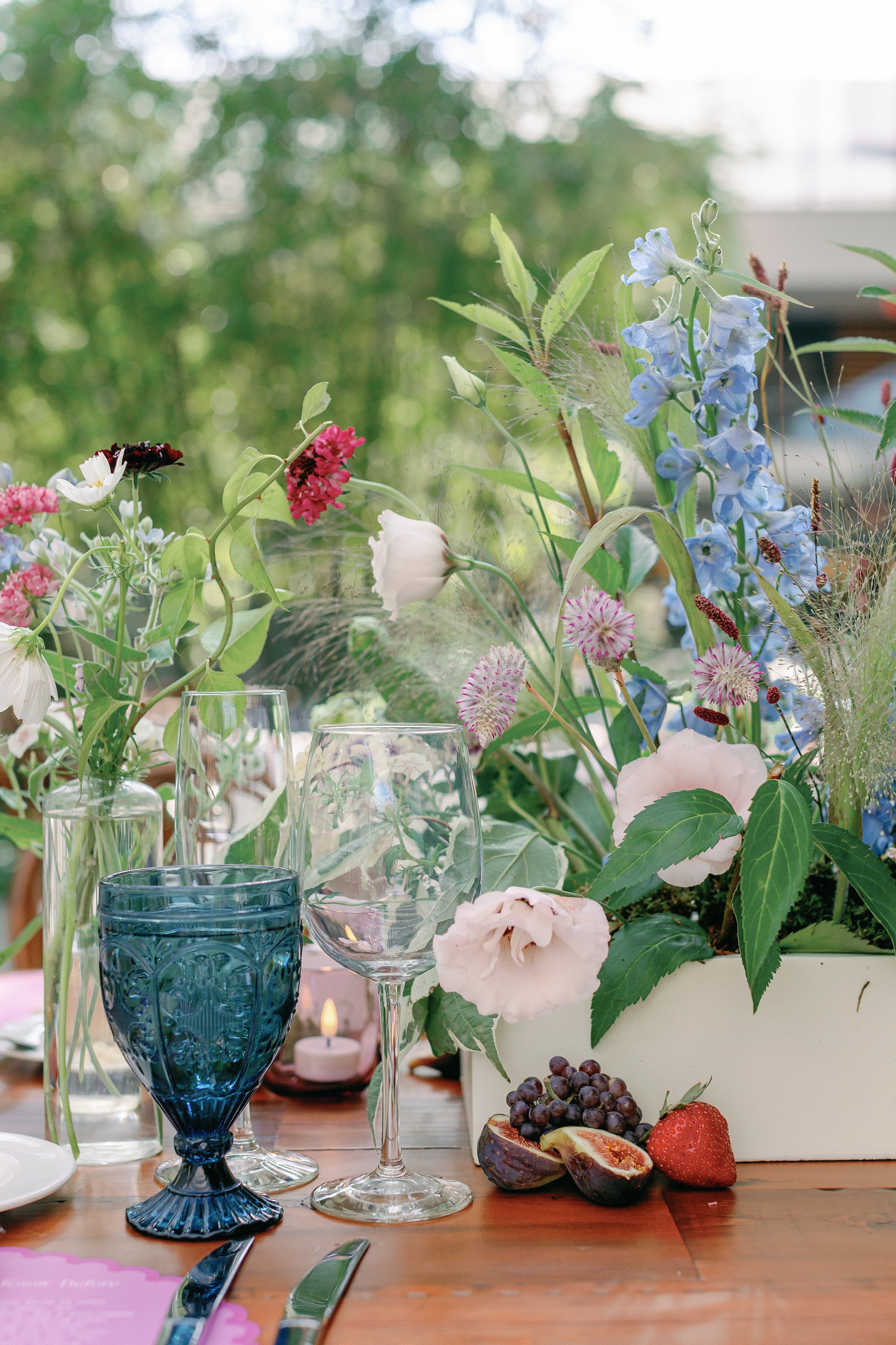 tablescape close.jpg